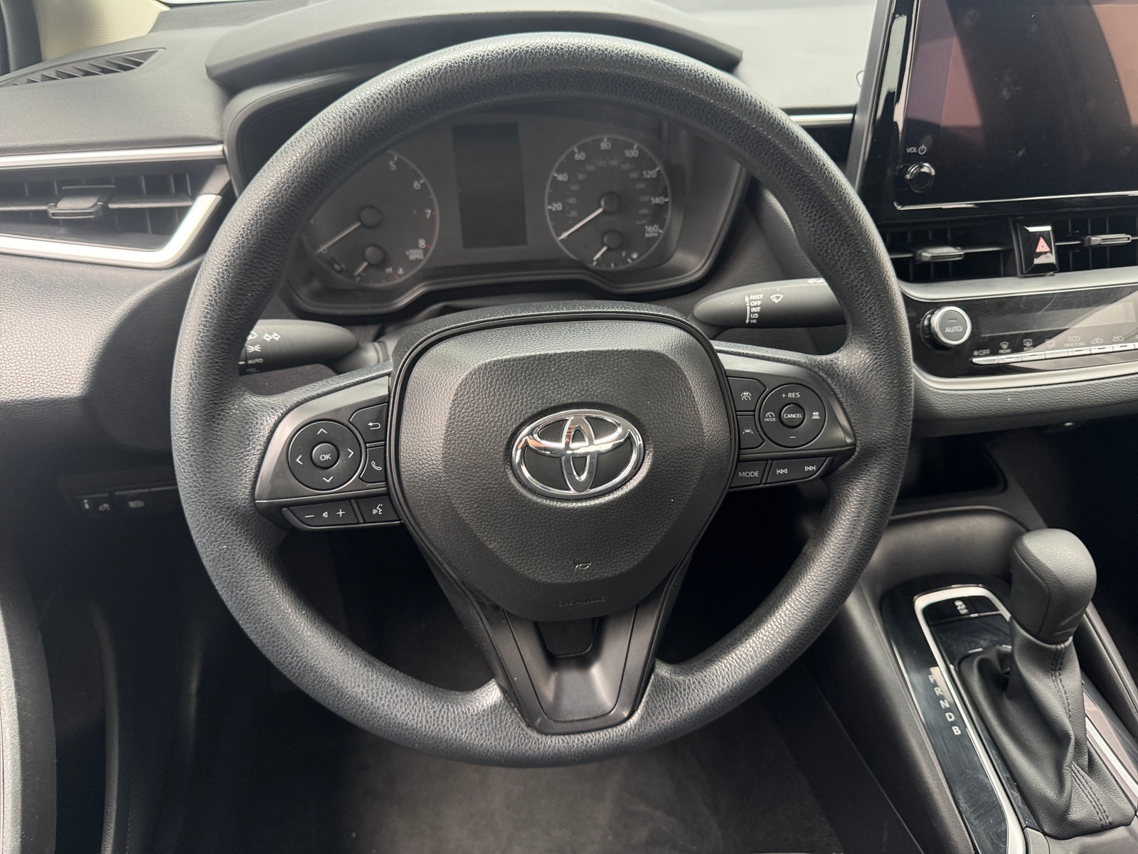 Thumbnail: 2025 Toyota Corolla - 5