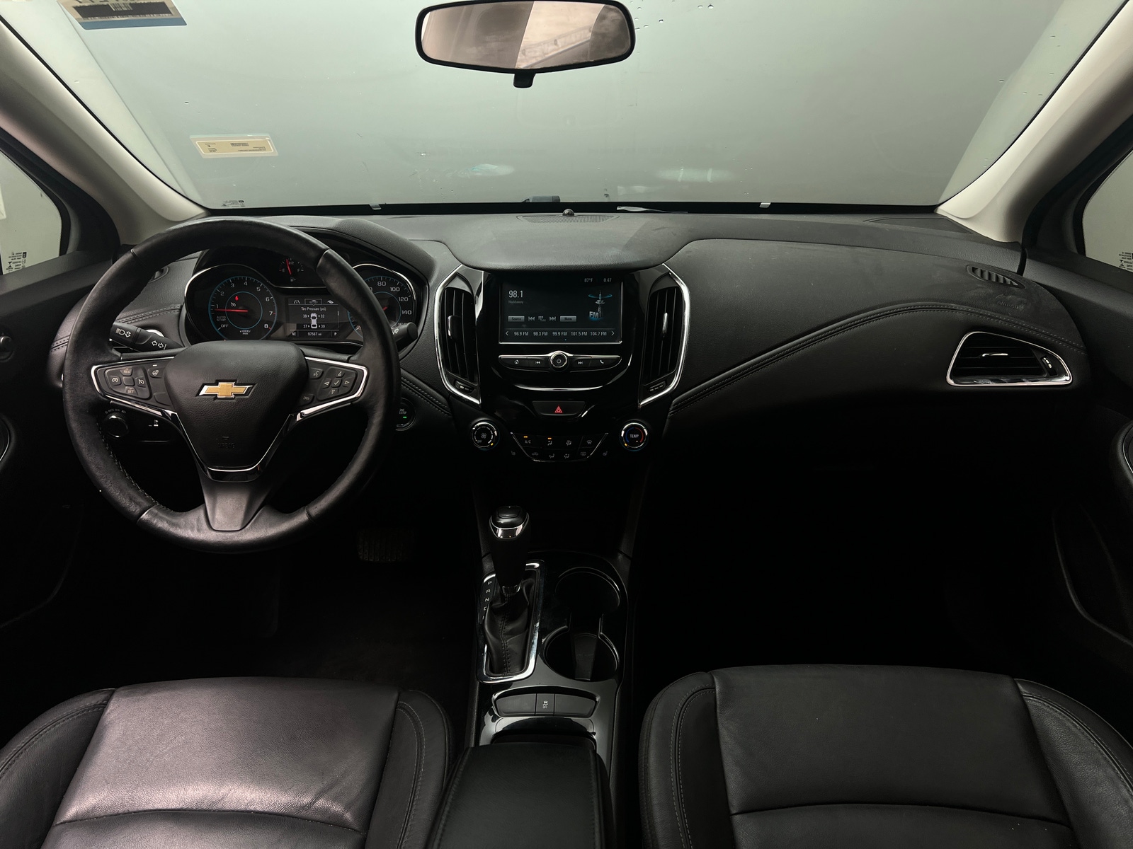 Thumbnail: 2016 Chevrolet Cruze - 2