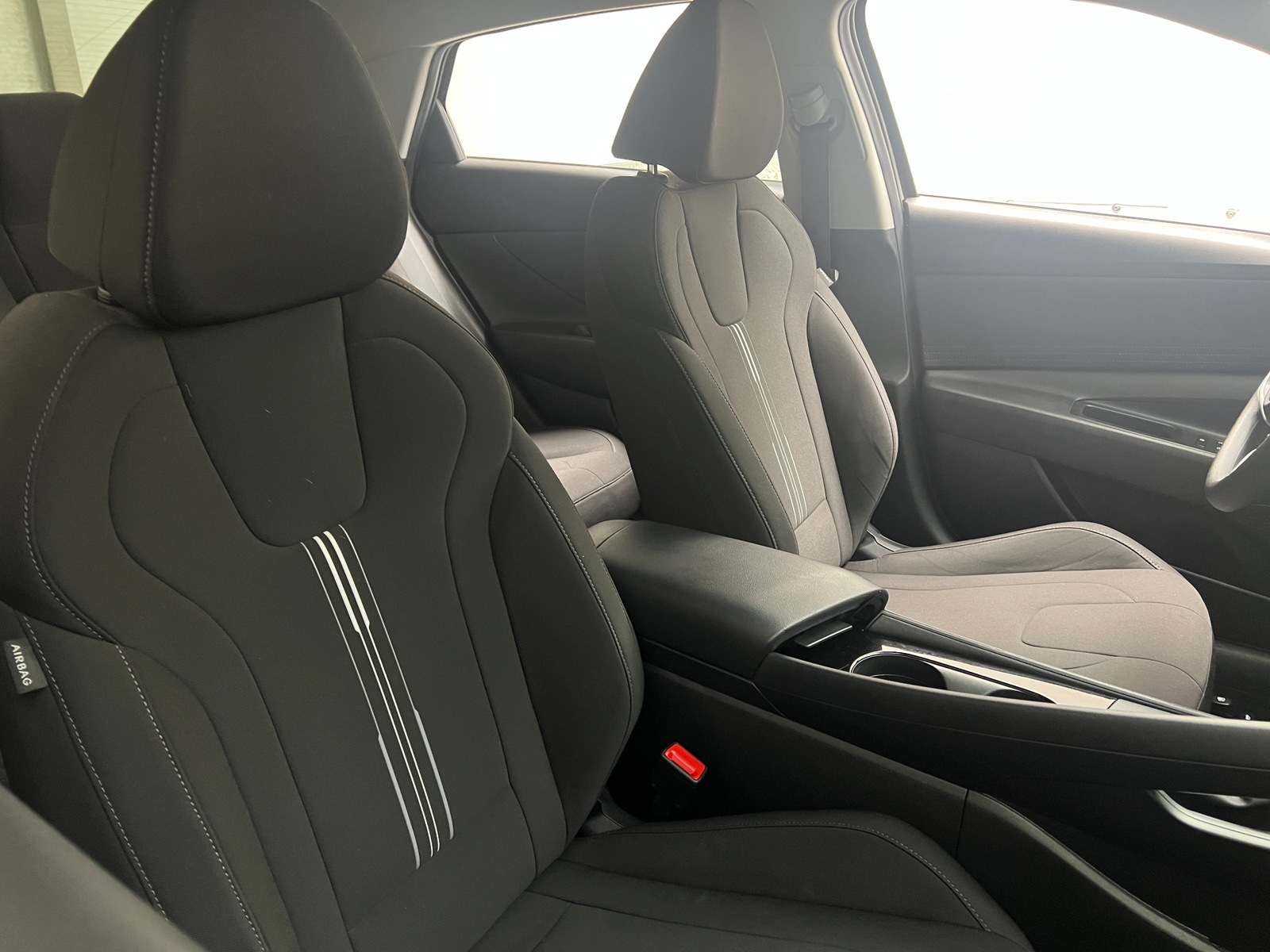 Thumbnail: 2023 Hyundai Elantra - 2