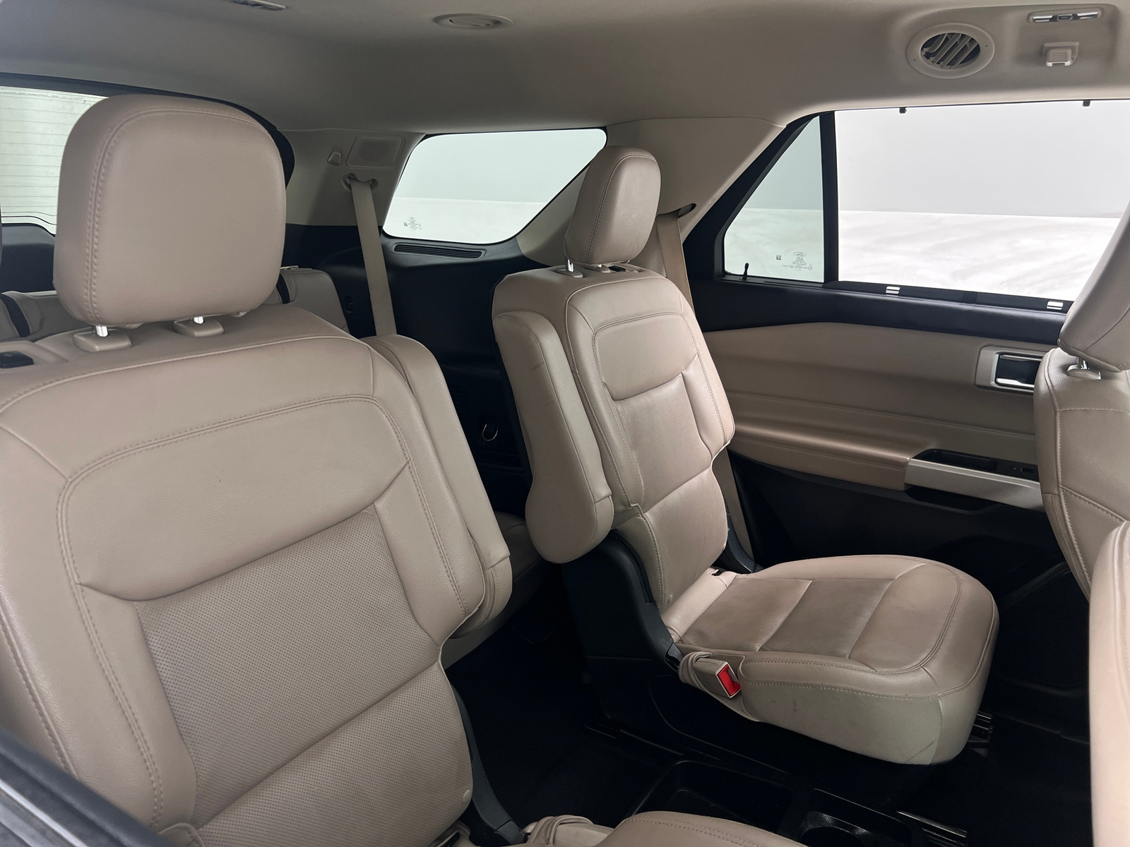 Thumbnail: 2021 Ford Explorer - 5