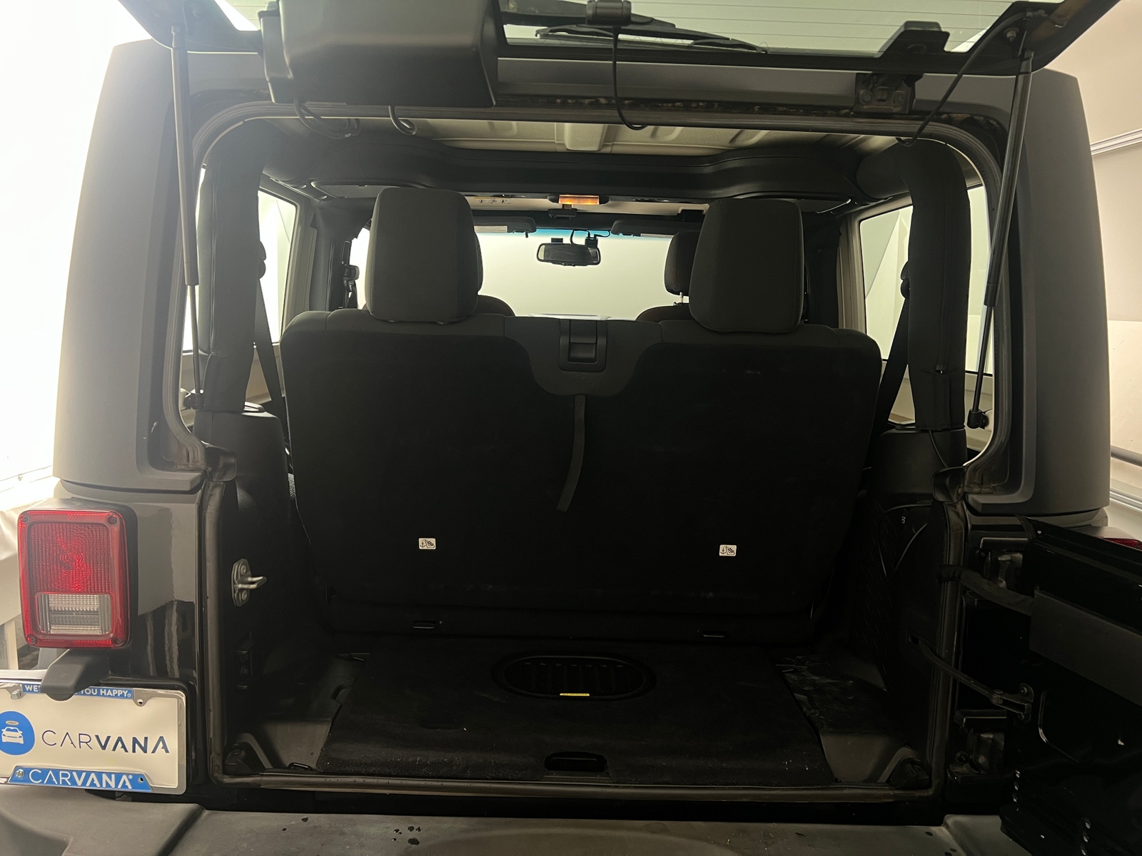 Thumbnail: 2016 Jeep Wrangler - 7