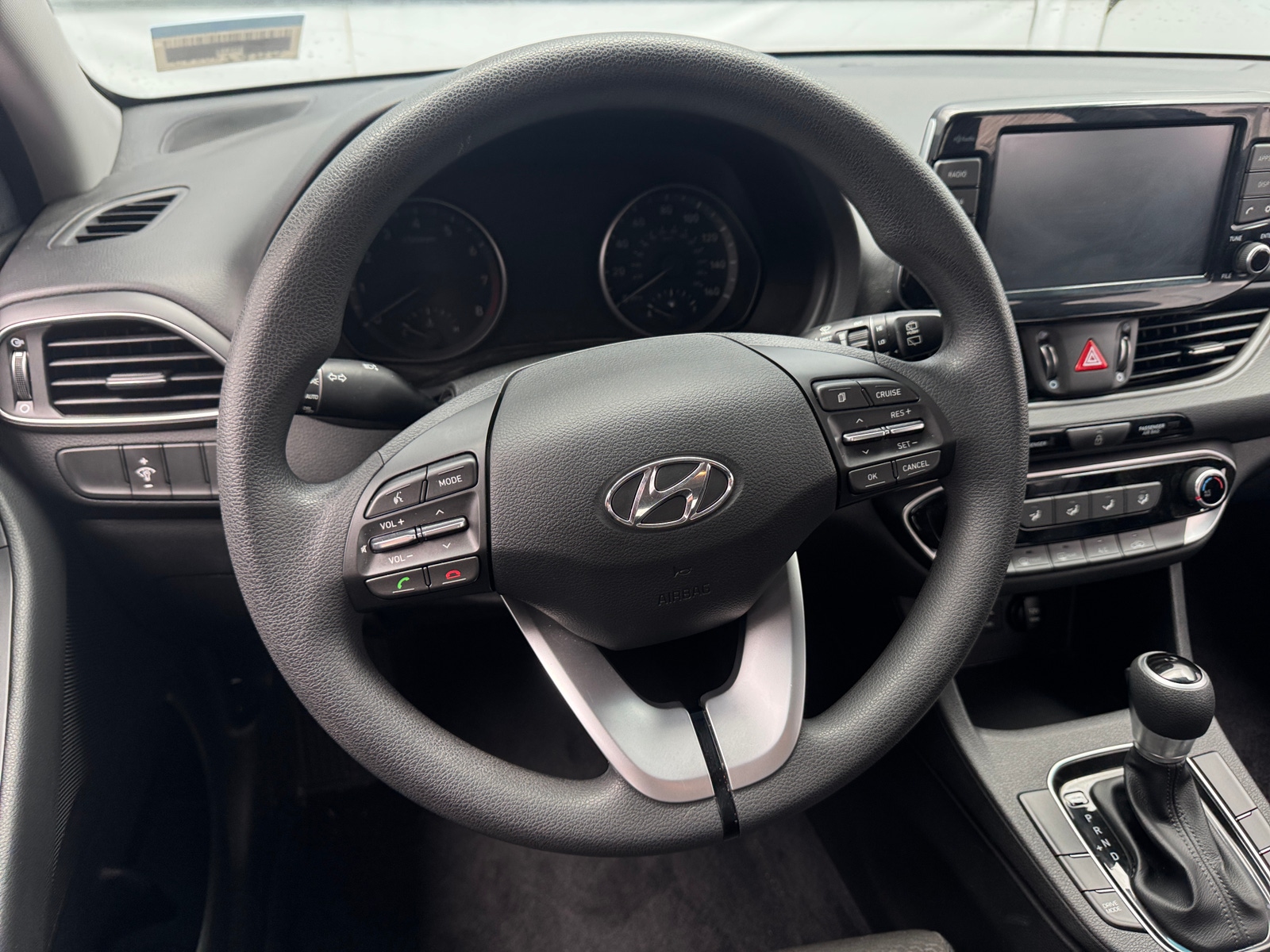 Thumbnail: 2018 Hyundai Elantra - 5