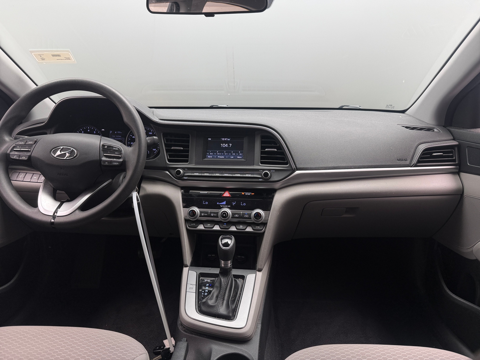 Thumbnail: 2020 Hyundai Elantra - 3