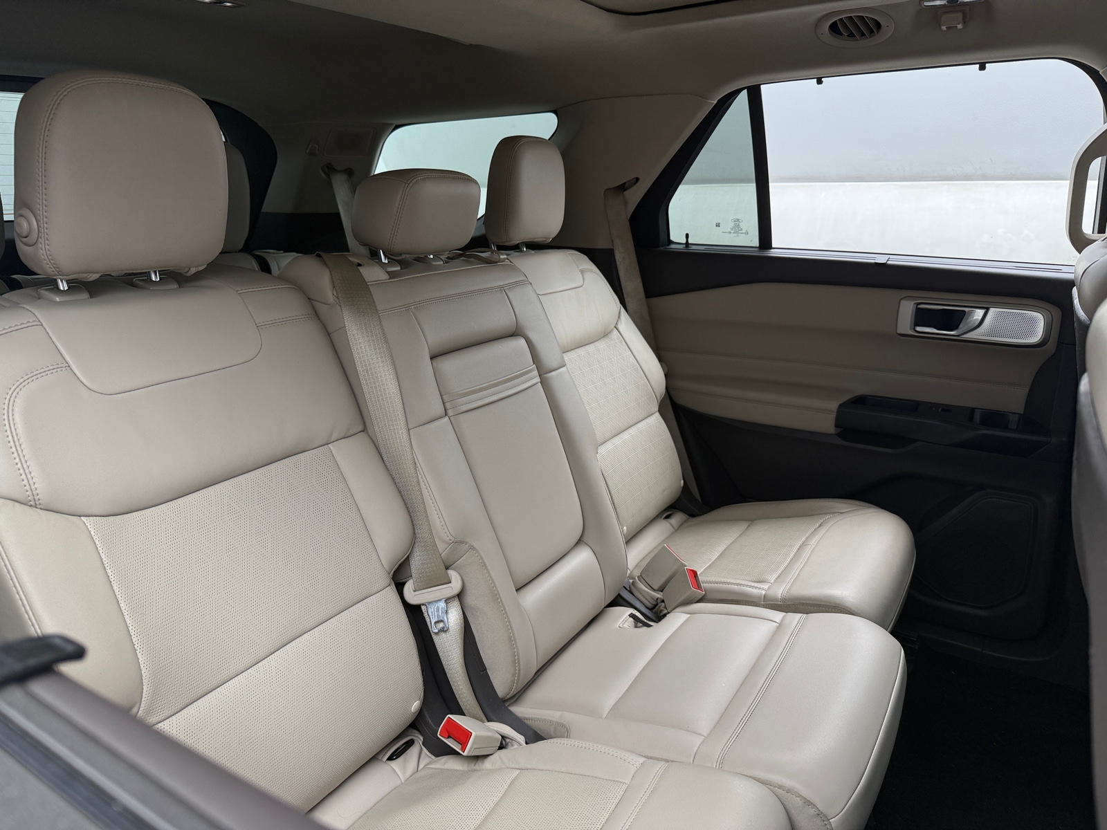 Thumbnail: 2020 Ford Explorer - 5