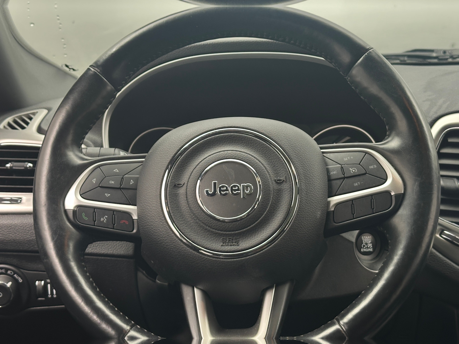Thumbnail: 2020 Jeep Compass - 4