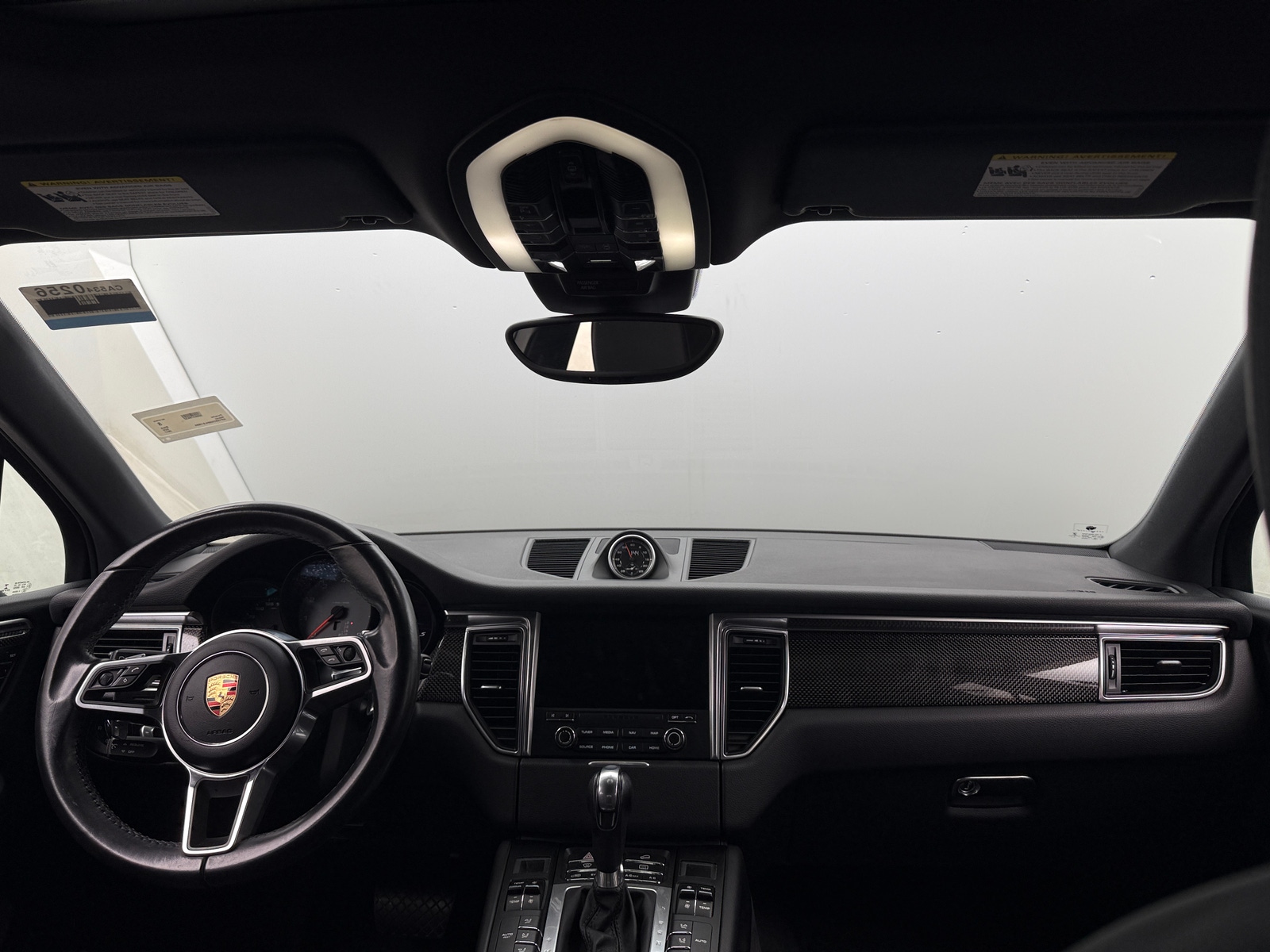 Thumbnail: 2017 Porsche Macan - 2