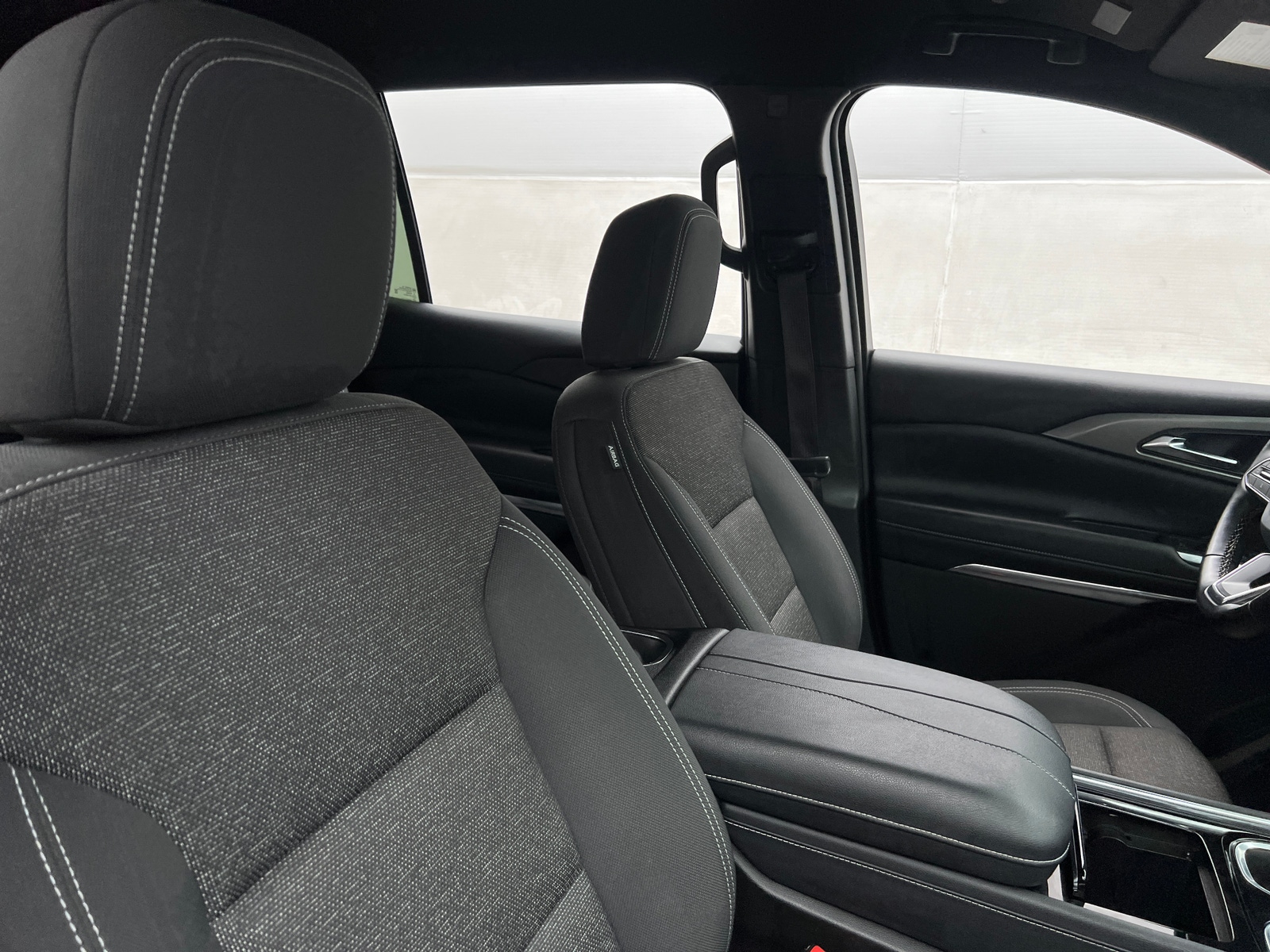 Thumbnail: 2024 Chevrolet Traverse - 2