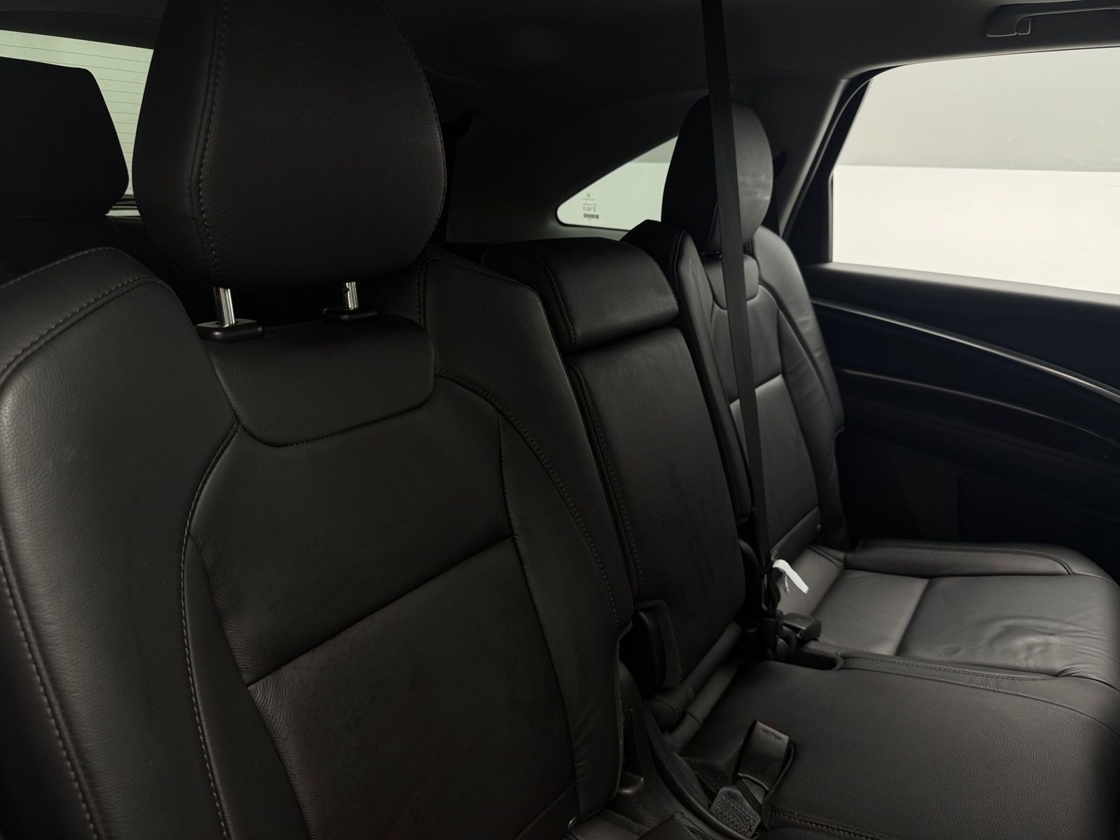 Thumbnail: 2020 Acura MDX - 5