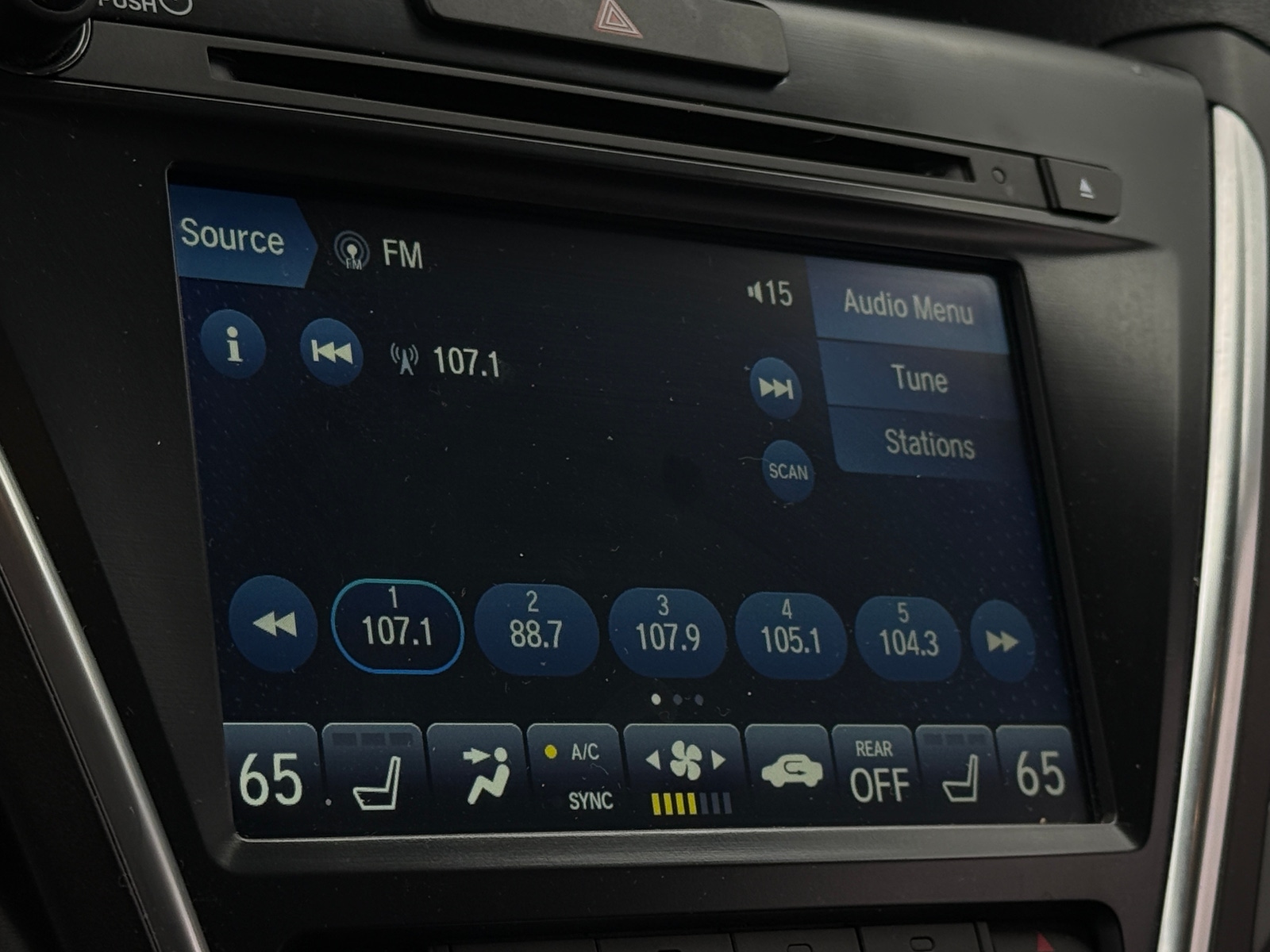 Thumbnail: 2020 Acura MDX - 3