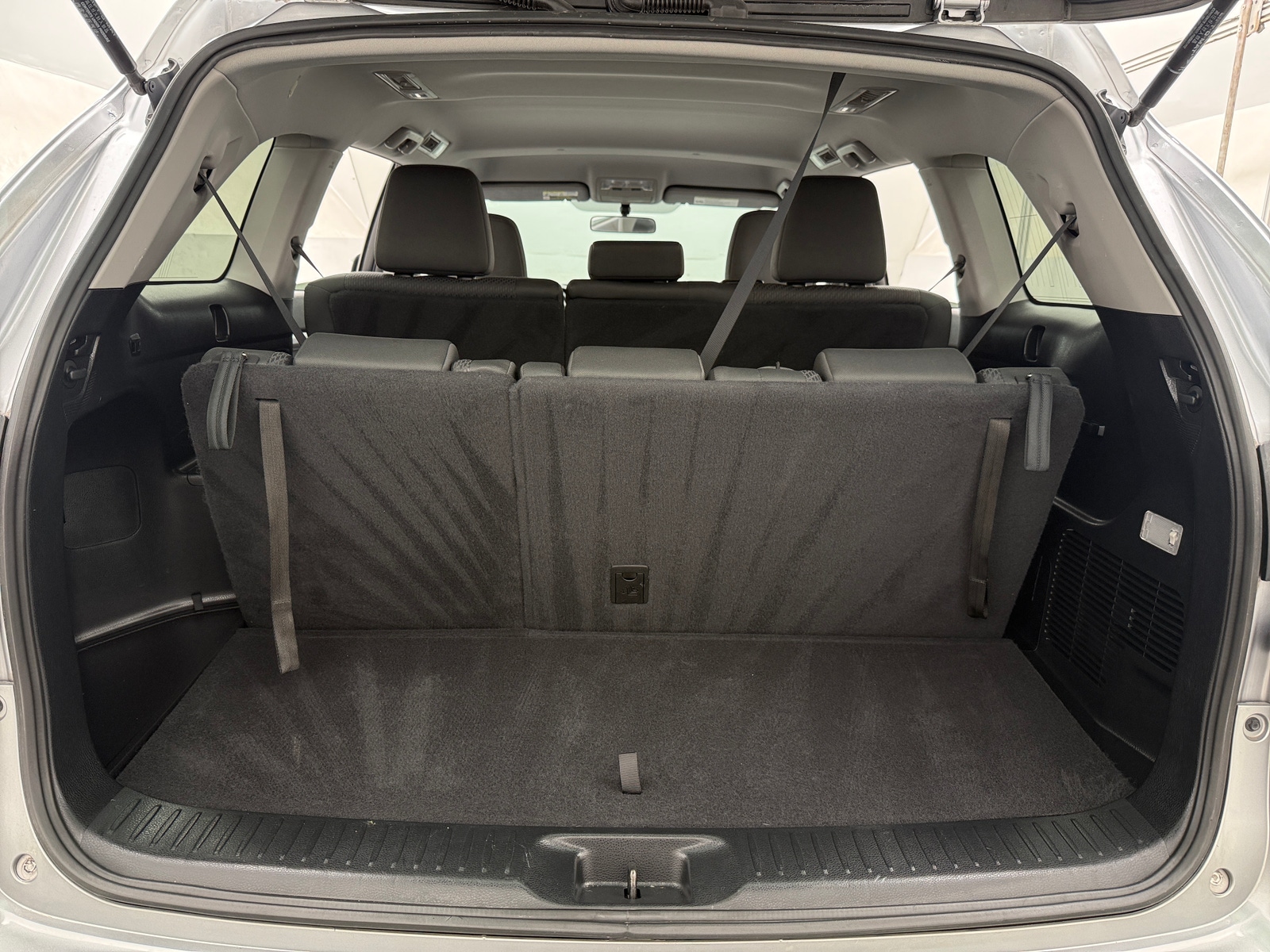 Thumbnail: 2016 Toyota Highlander - 7