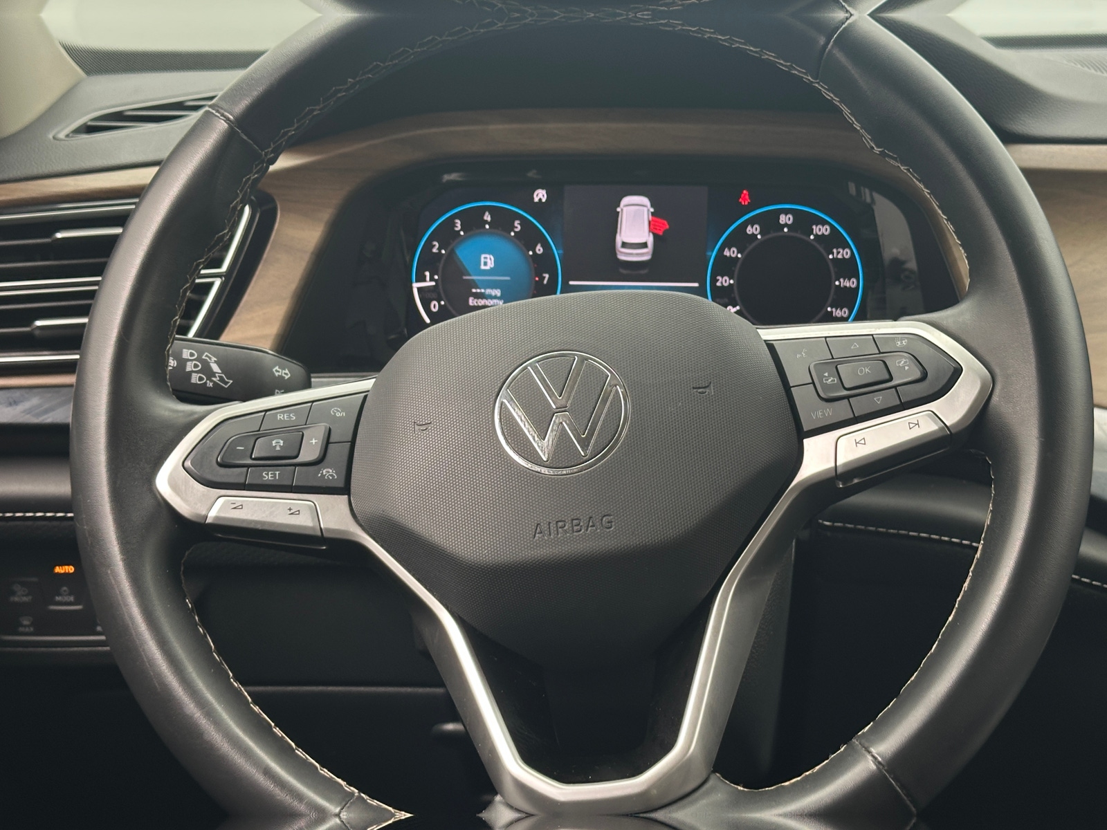 Thumbnail: 2025 Volkswagen Atlas - 4