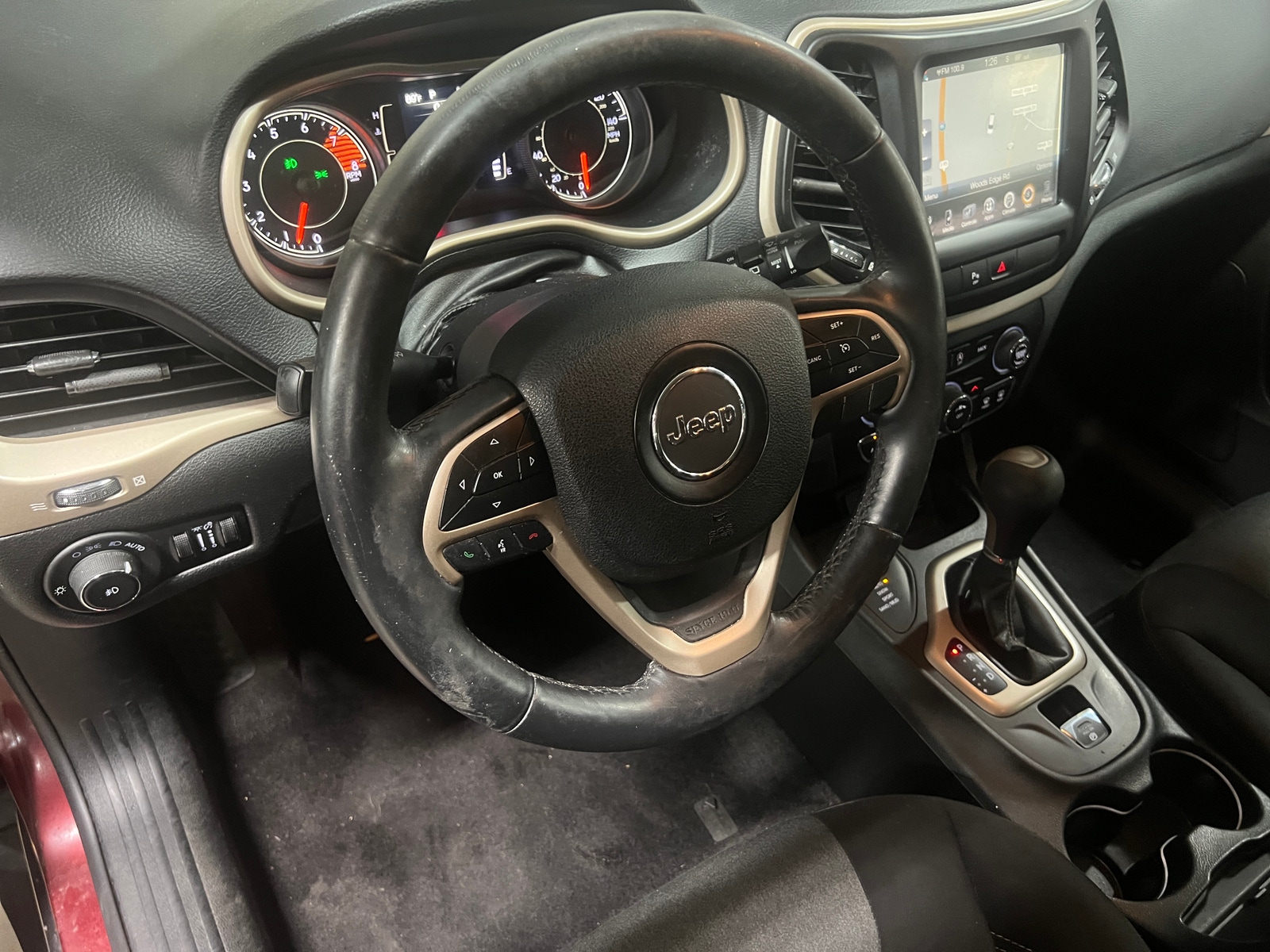 Thumbnail: 2018 Jeep Cherokee - 5