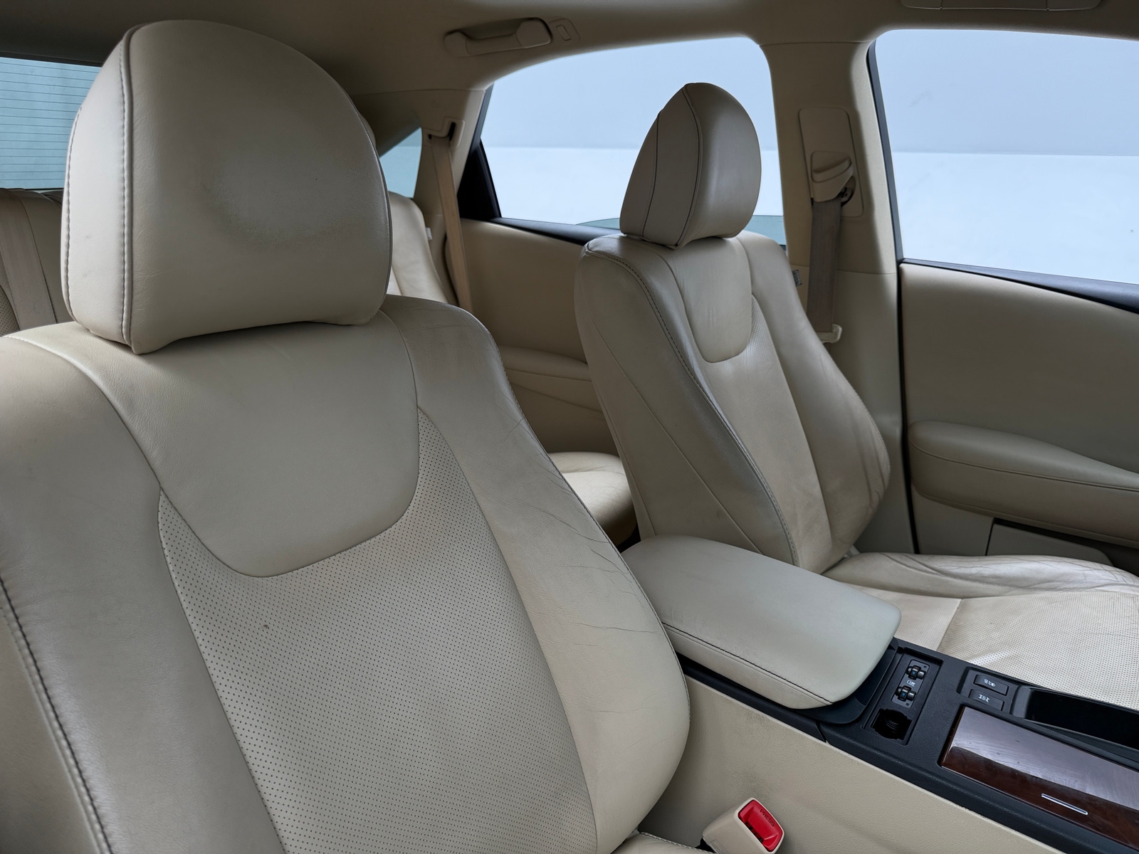 Thumbnail: 2014 Lexus RX - 2