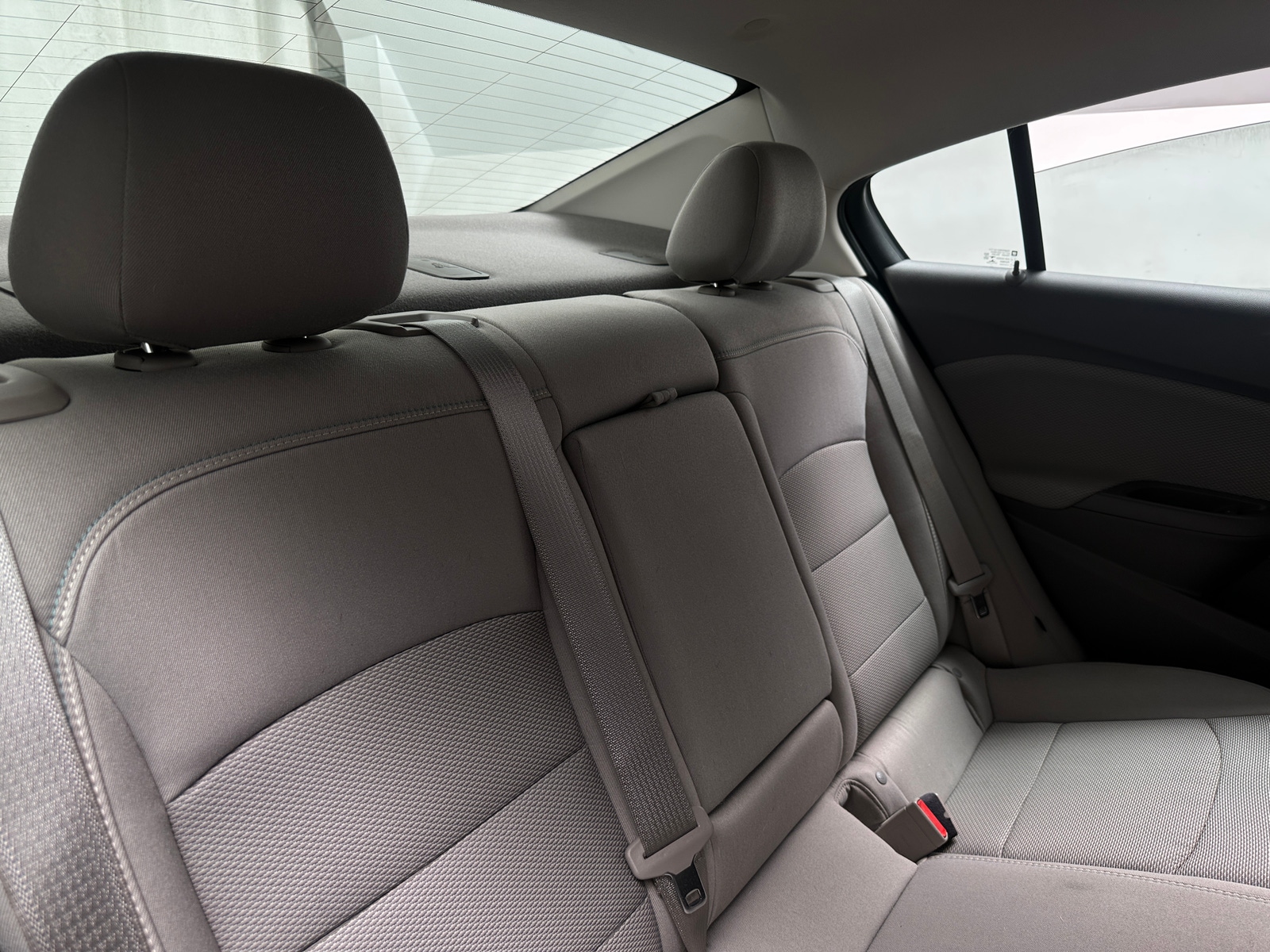 Thumbnail: 2018 Chevrolet Cruze - 6