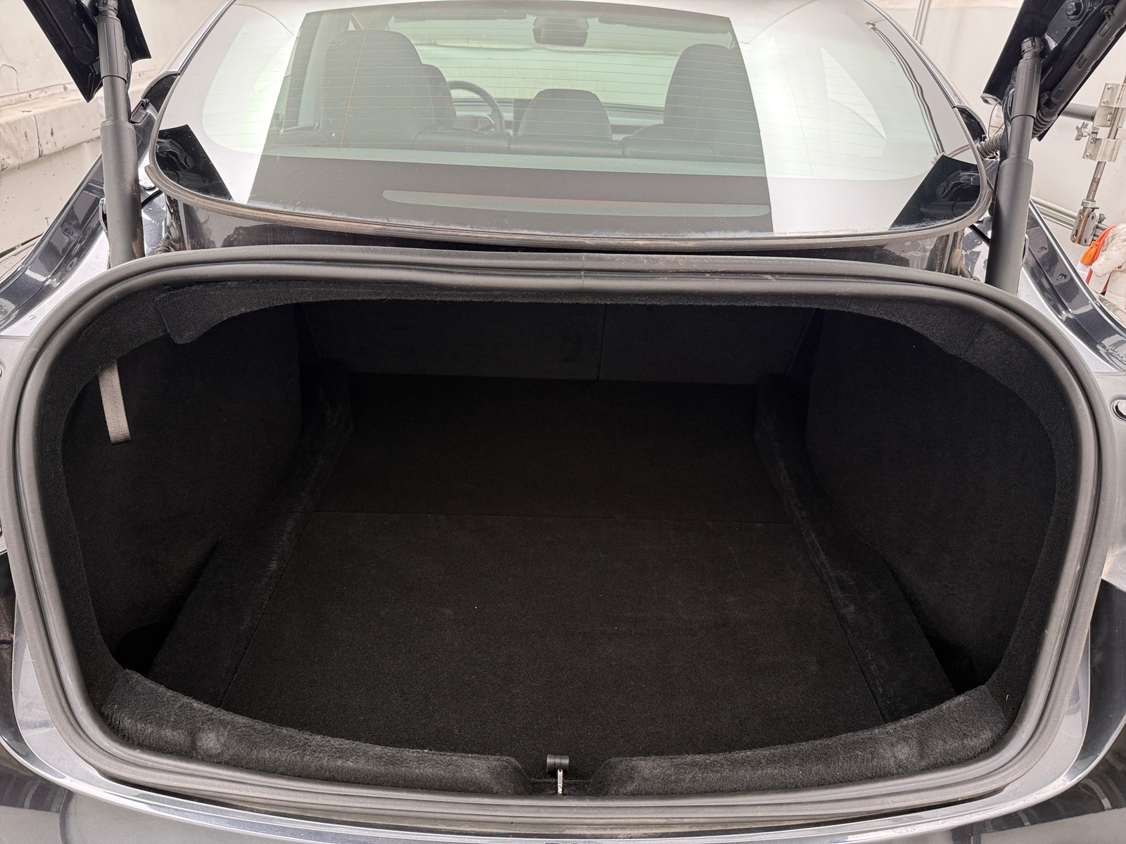 Thumbnail: 2025 Tesla Model 3 - 6