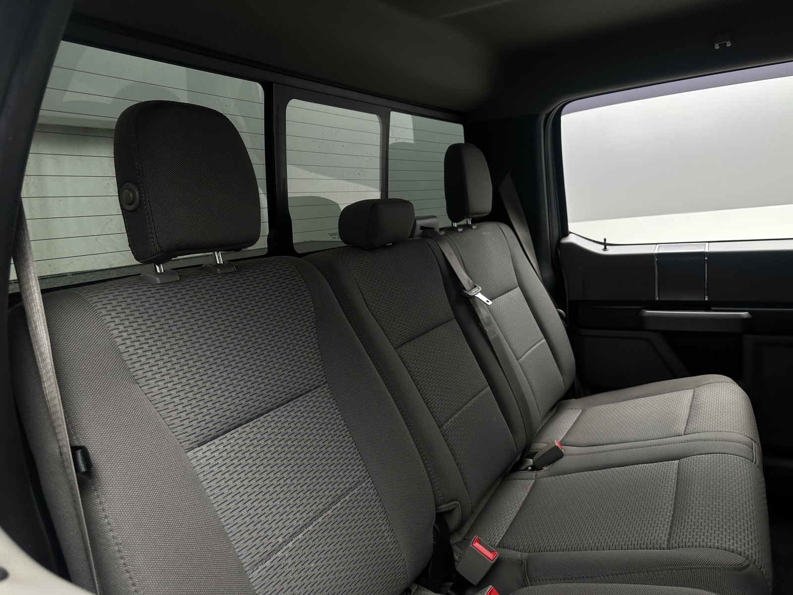 Thumbnail: 2018 Ford Econoline - 6