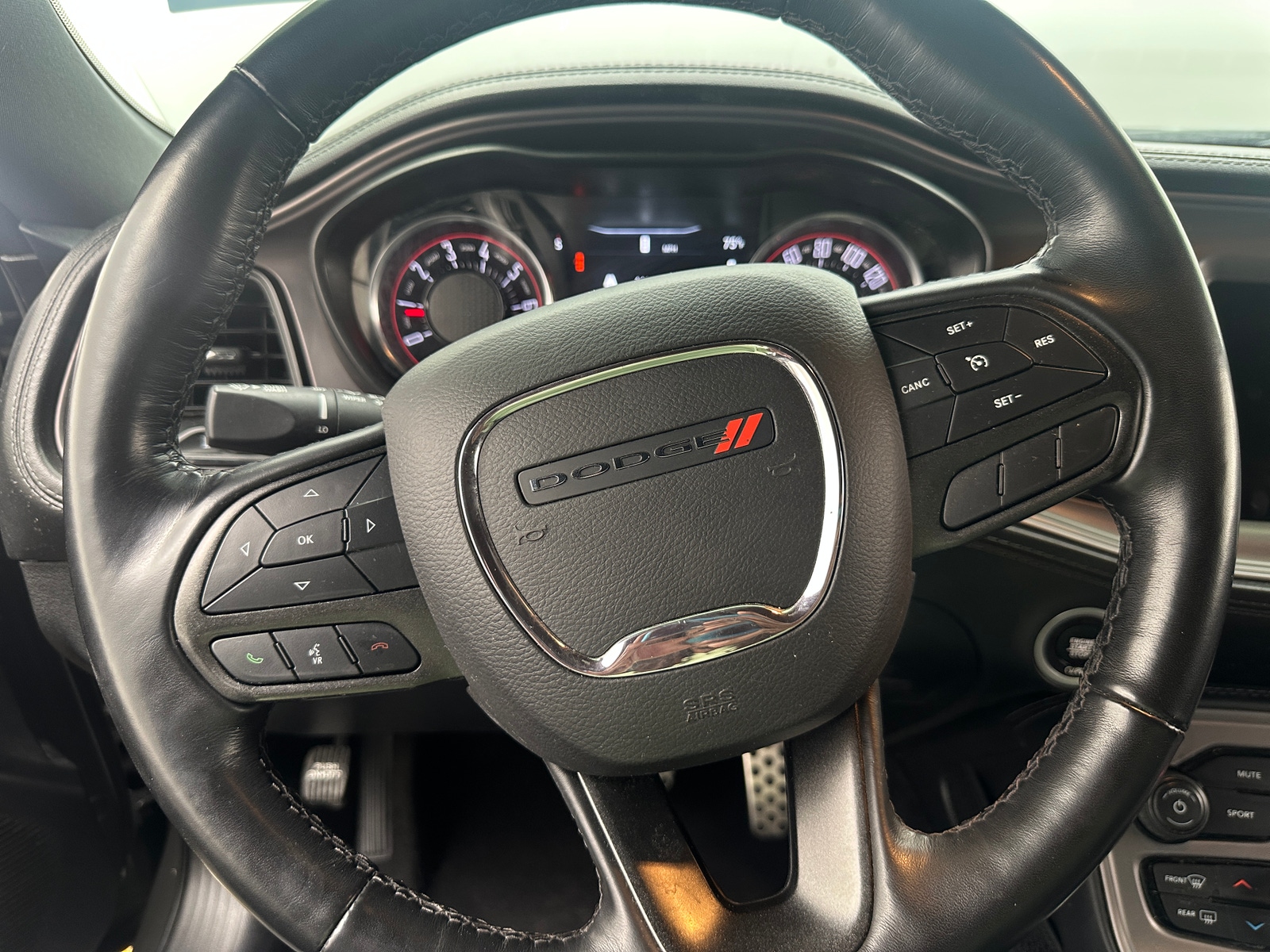 Thumbnail: 2023 Dodge Challenger - 3