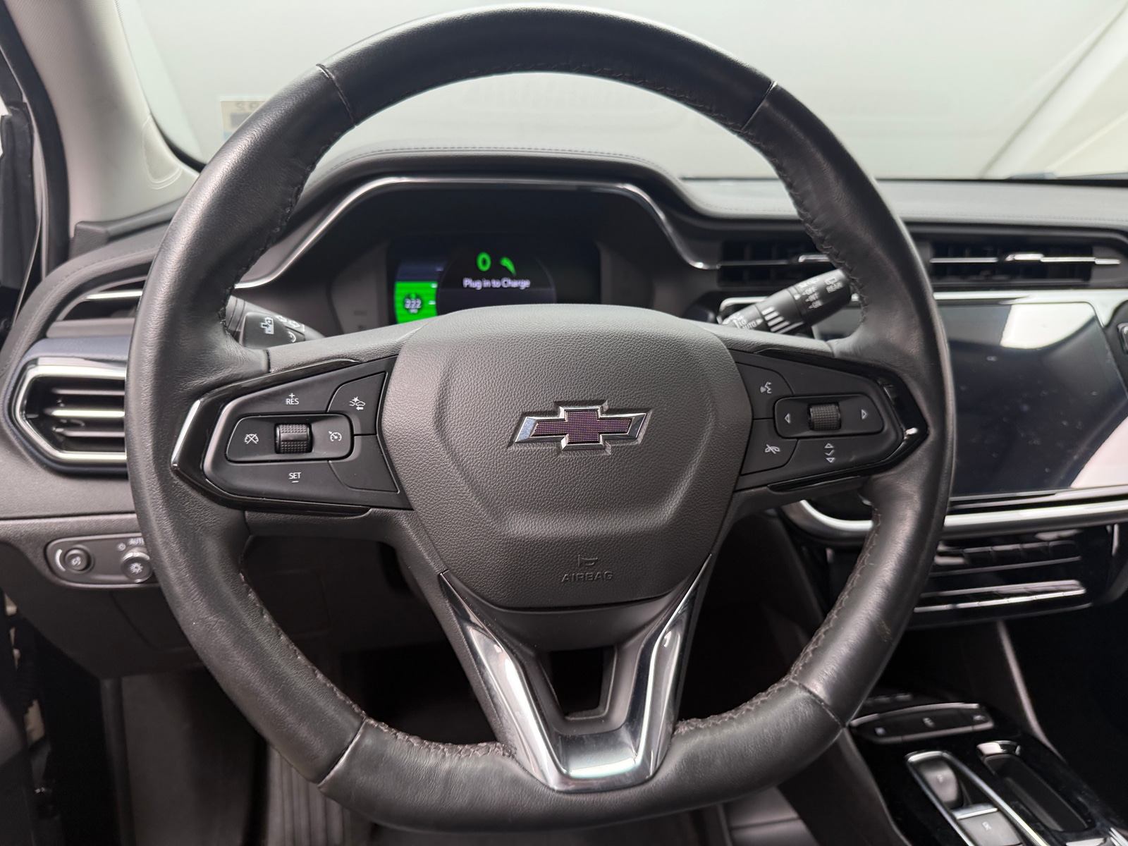Thumbnail: 2023 Chevrolet Bolt EUV - 4