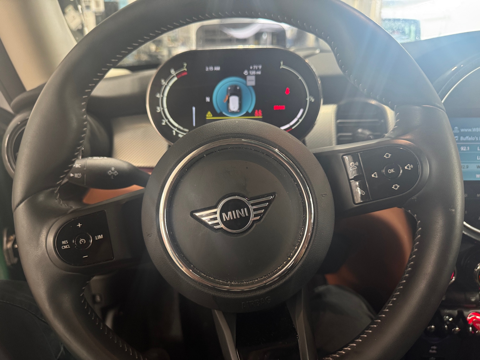 Thumbnail: 2024 MINI Cooper Hardtop - 4