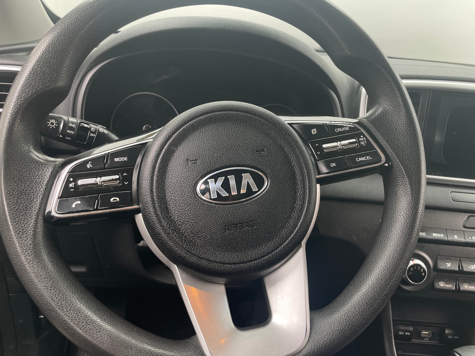 Thumbnail: 2020 Kia Sportage - 5
