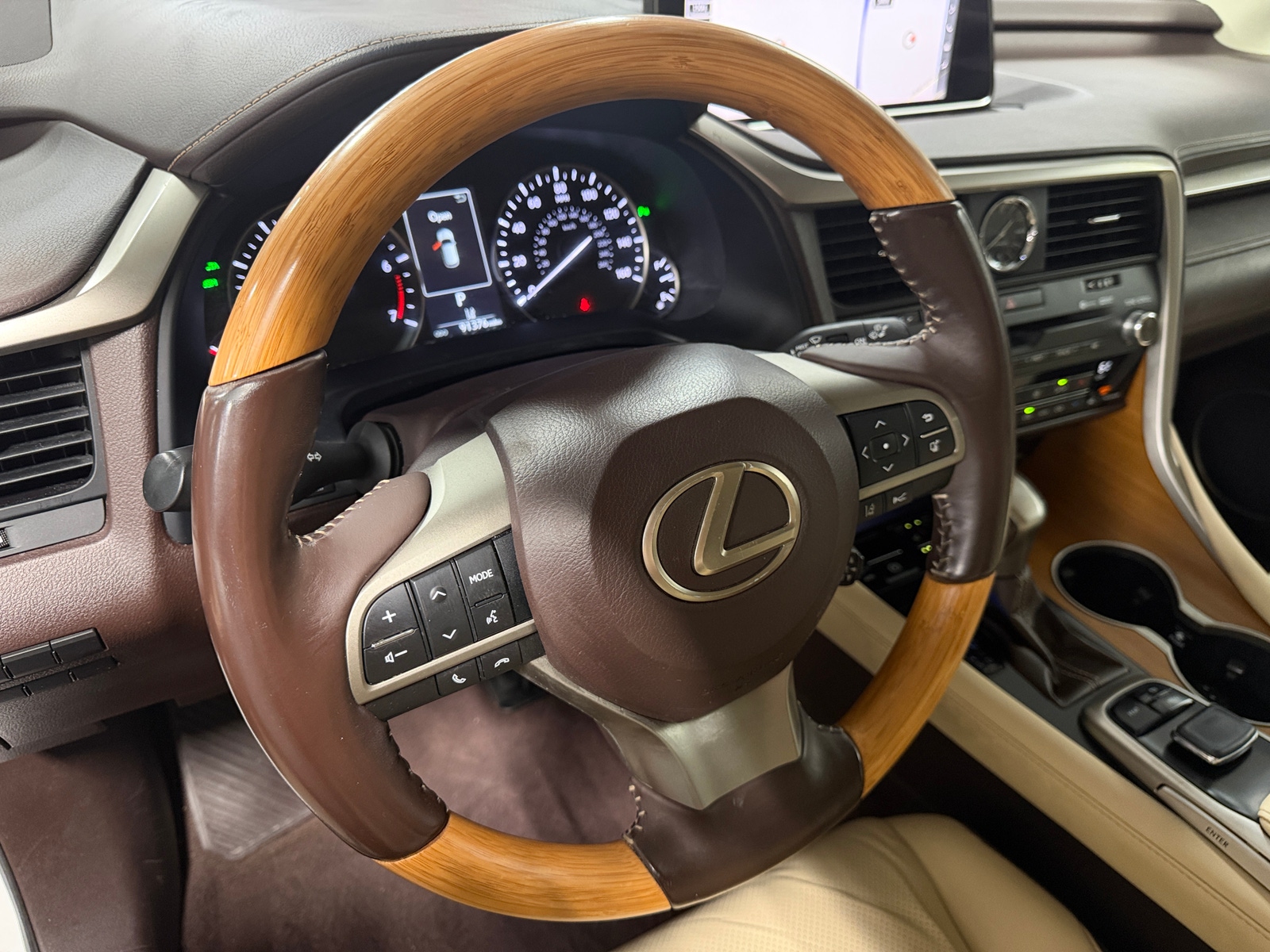Thumbnail: 2017 Lexus RX - 5