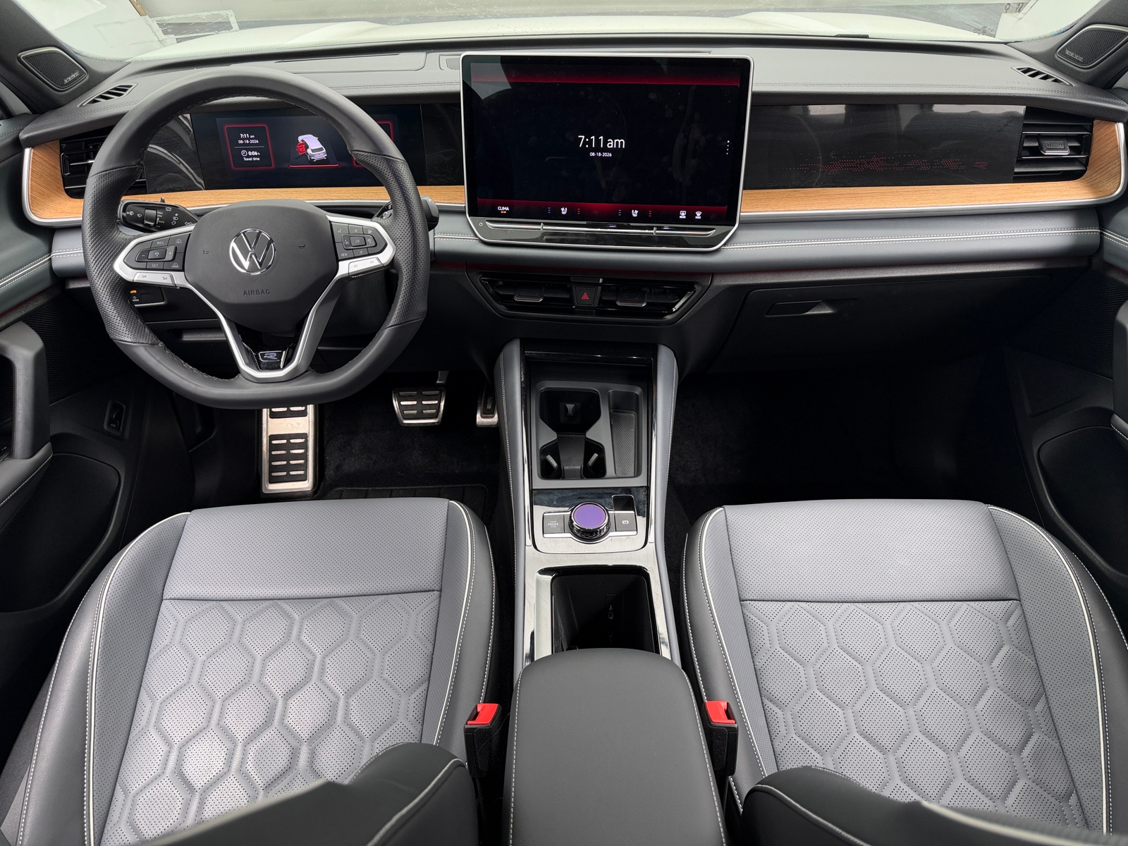 Thumbnail: 2025 Volkswagen Tiguan - 2