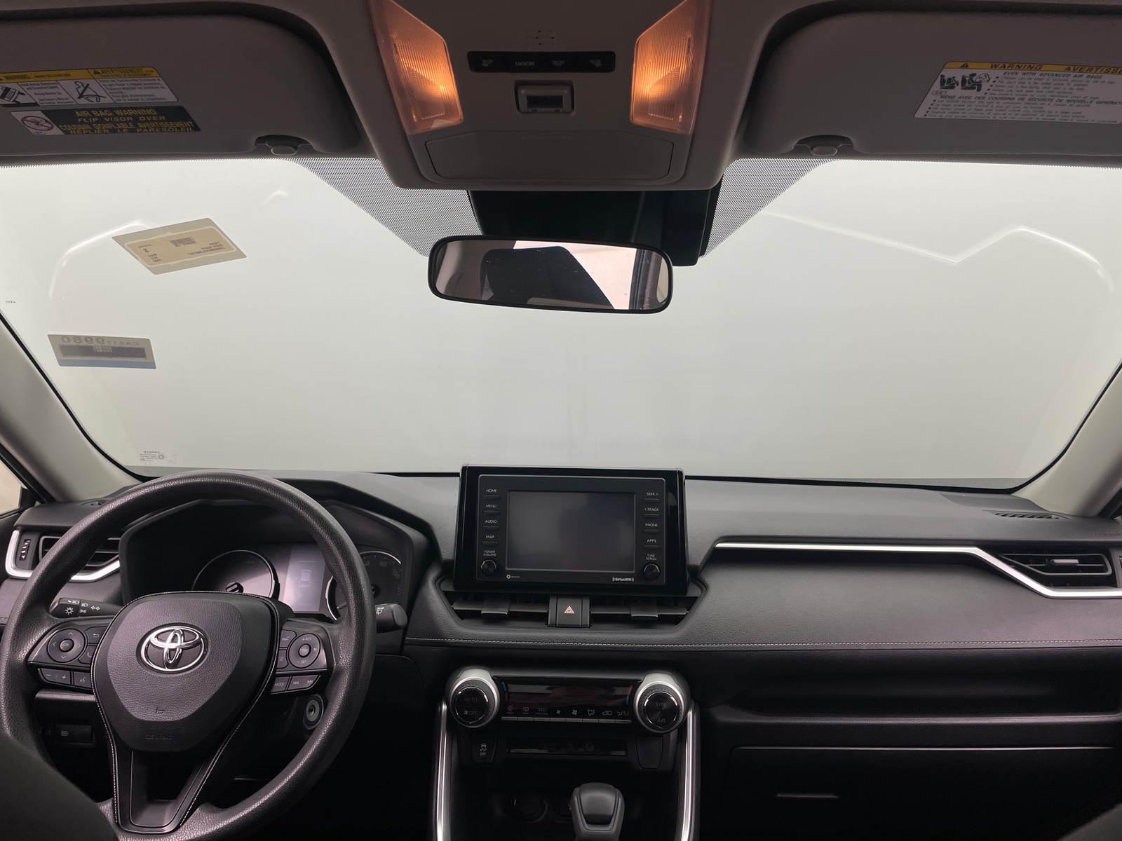Thumbnail: 2020 Toyota RAV4 - 3