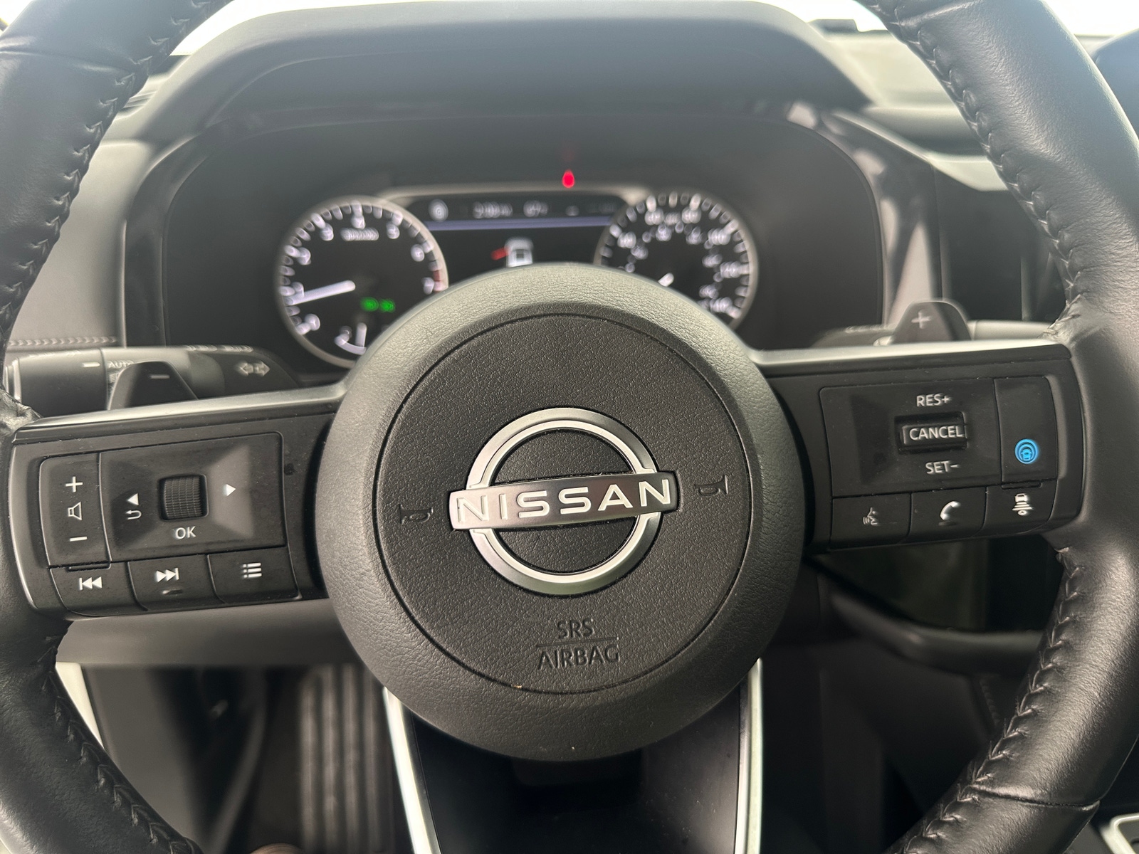 Thumbnail: 2025 Nissan Pathfinder - 5
