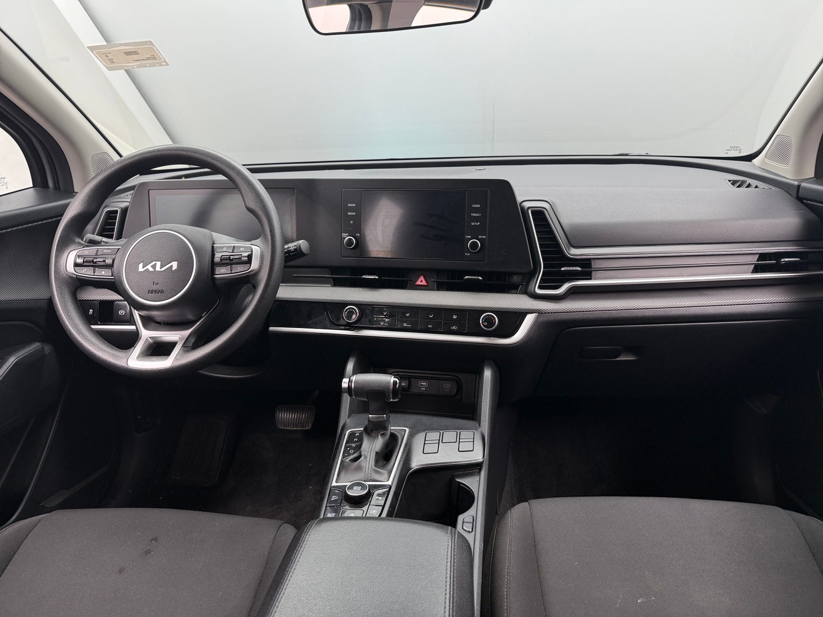 Thumbnail: 2024 Kia Sportage - 3