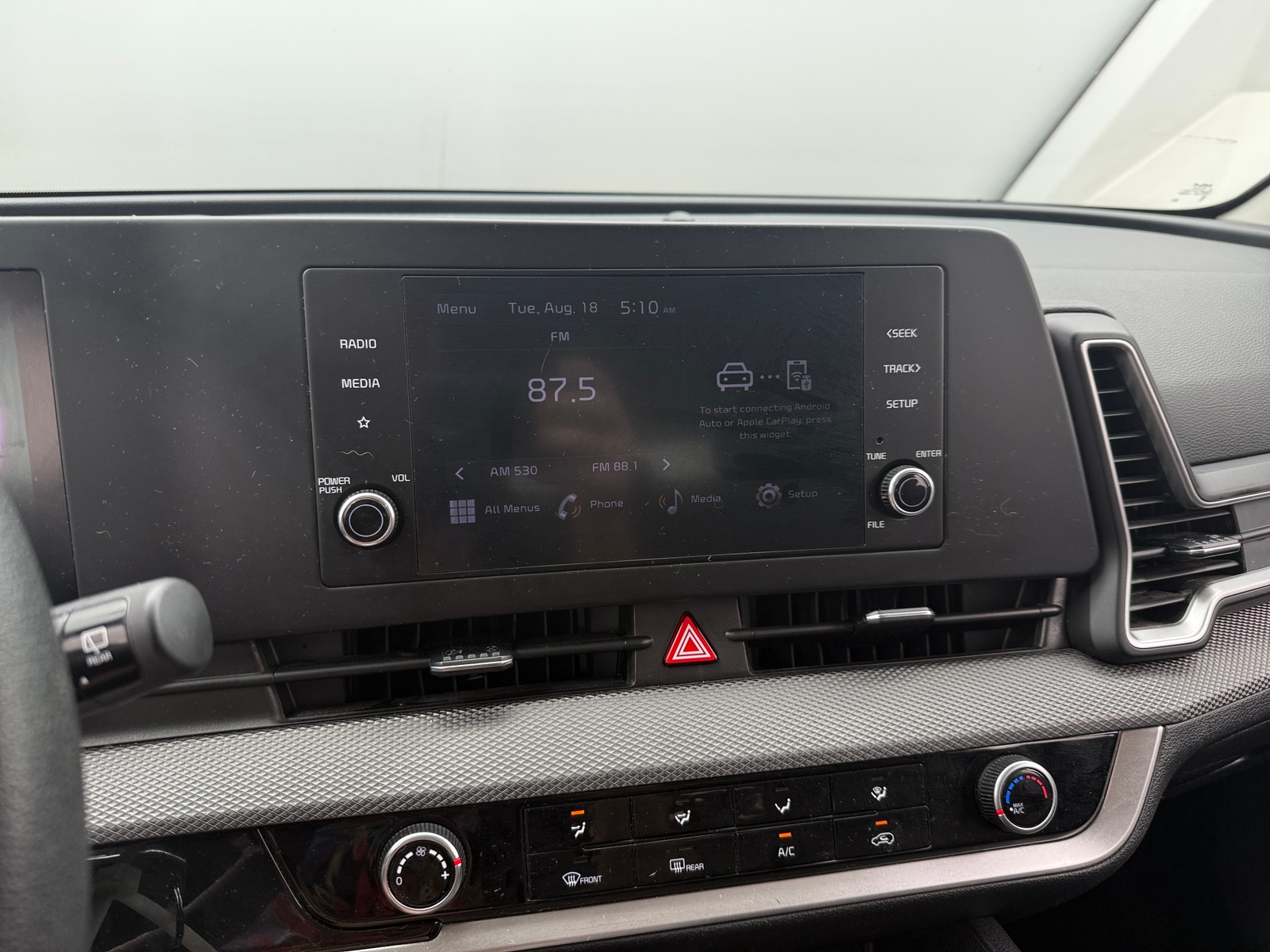 Thumbnail: 2024 Kia Sportage - 4