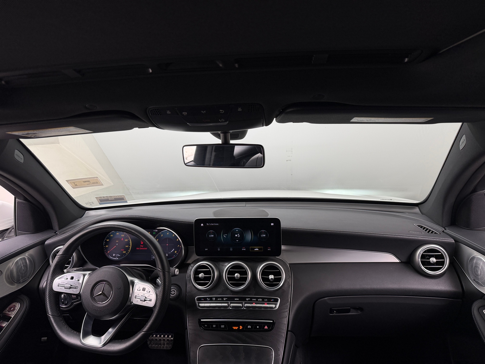 Thumbnail: 2020 Mercedes-Benz GLC - 2