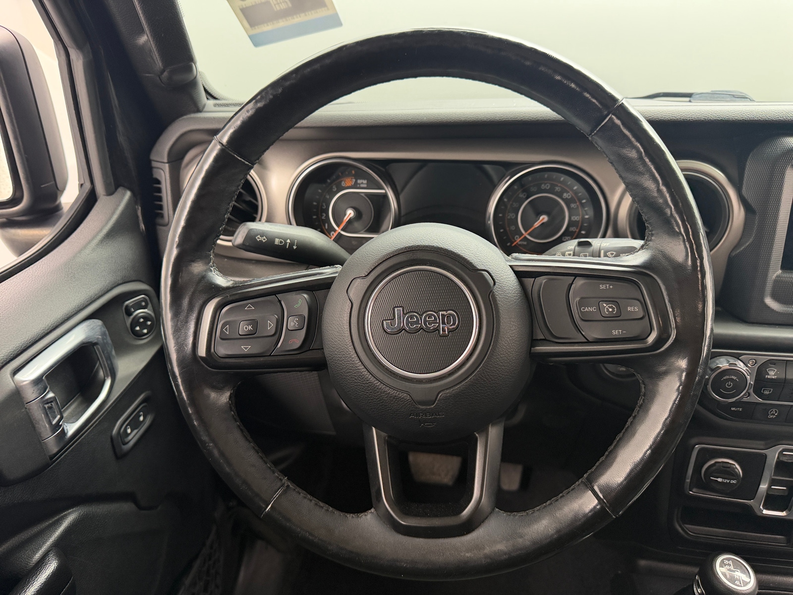 Thumbnail: 2020 Jeep Wrangler - 5