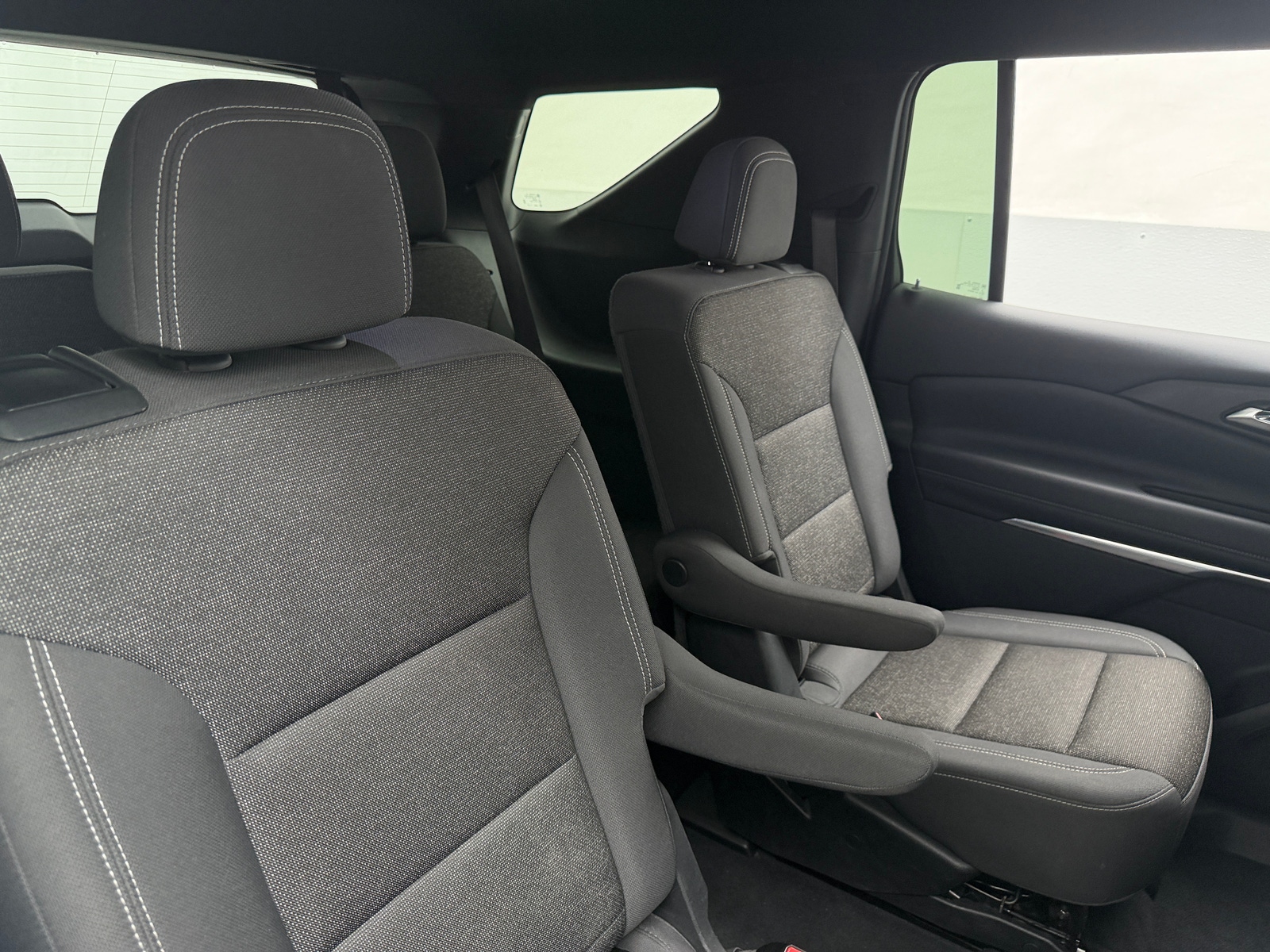 Thumbnail: 2024 Chevrolet Traverse - 6