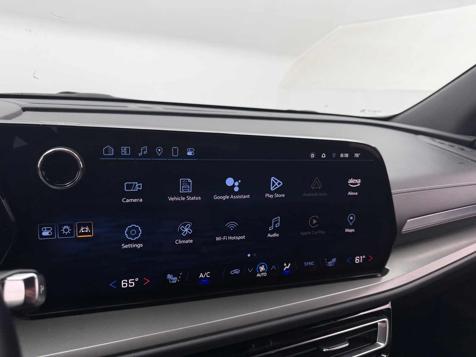 Thumbnail: 2024 Chevrolet Traverse - 4