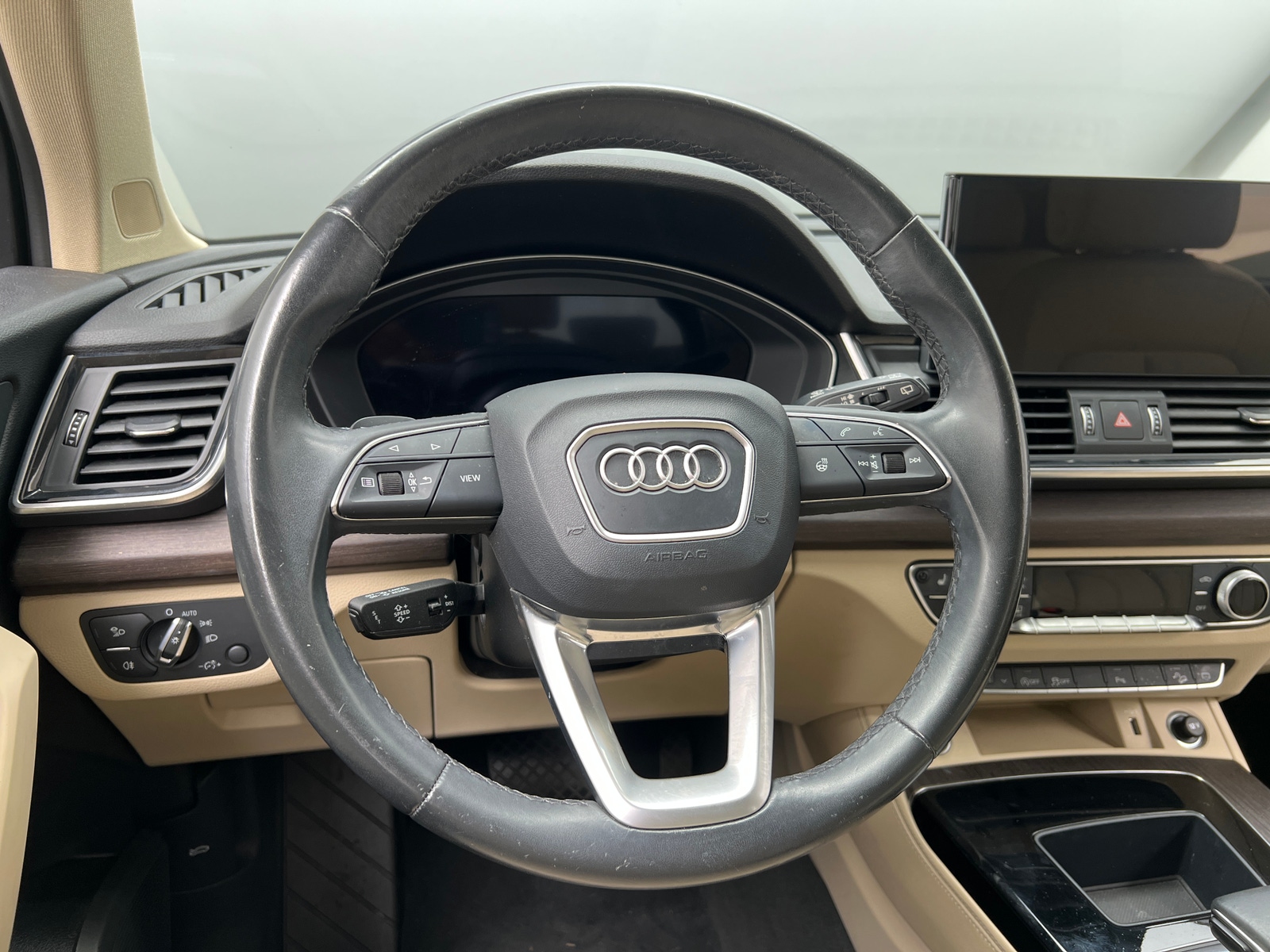 Thumbnail: 2023 Audi Q5 - 4