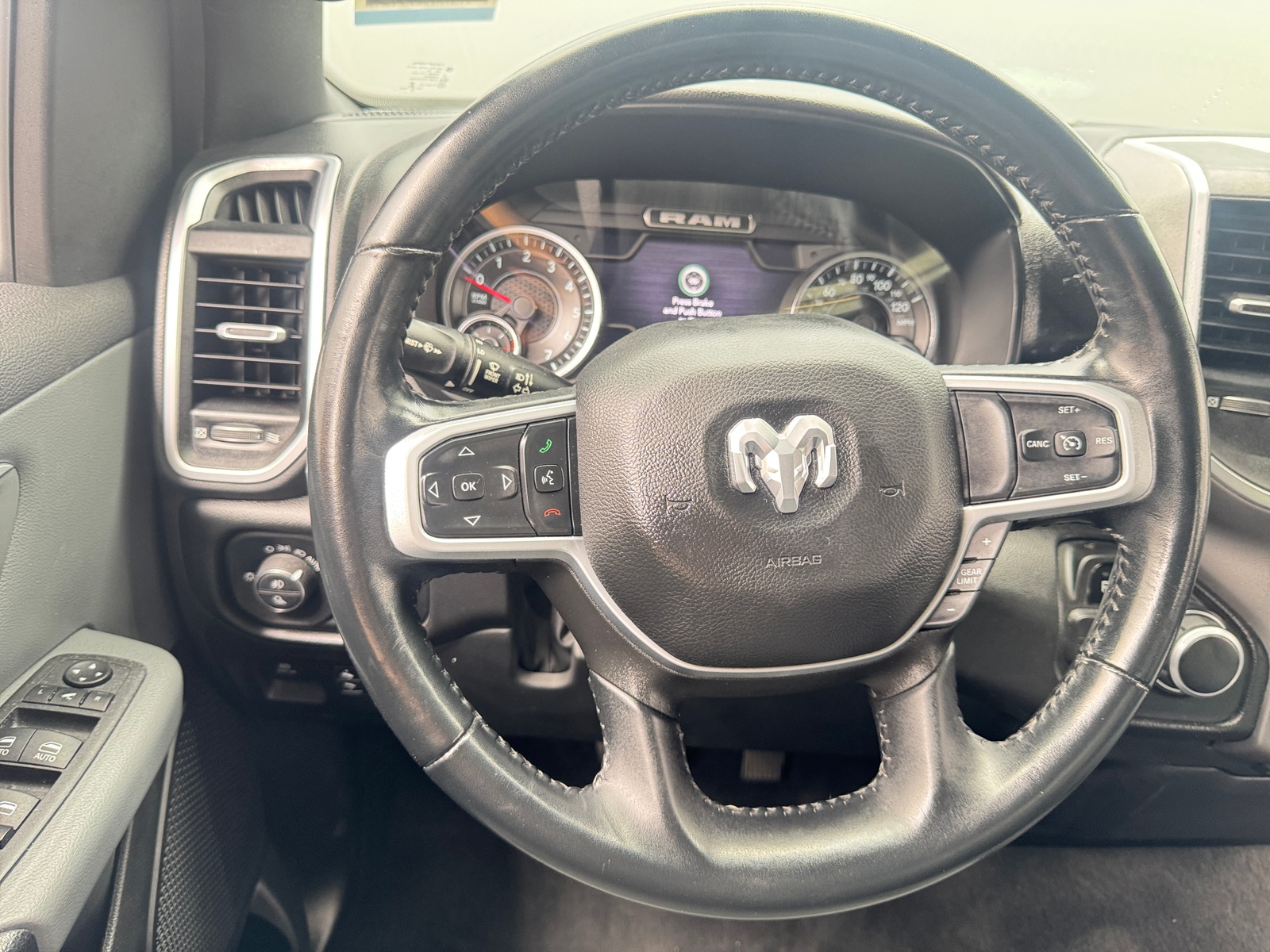 Thumbnail: 2022 RAM 1500 - 5