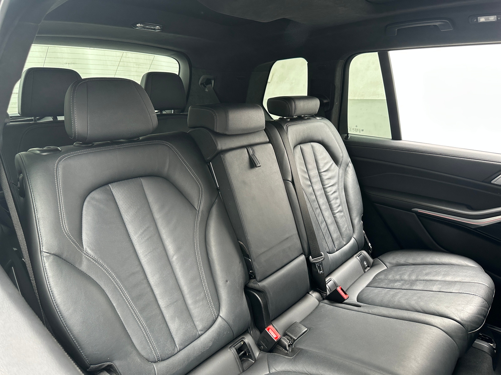 Thumbnail: 2022 BMW X7 - 5