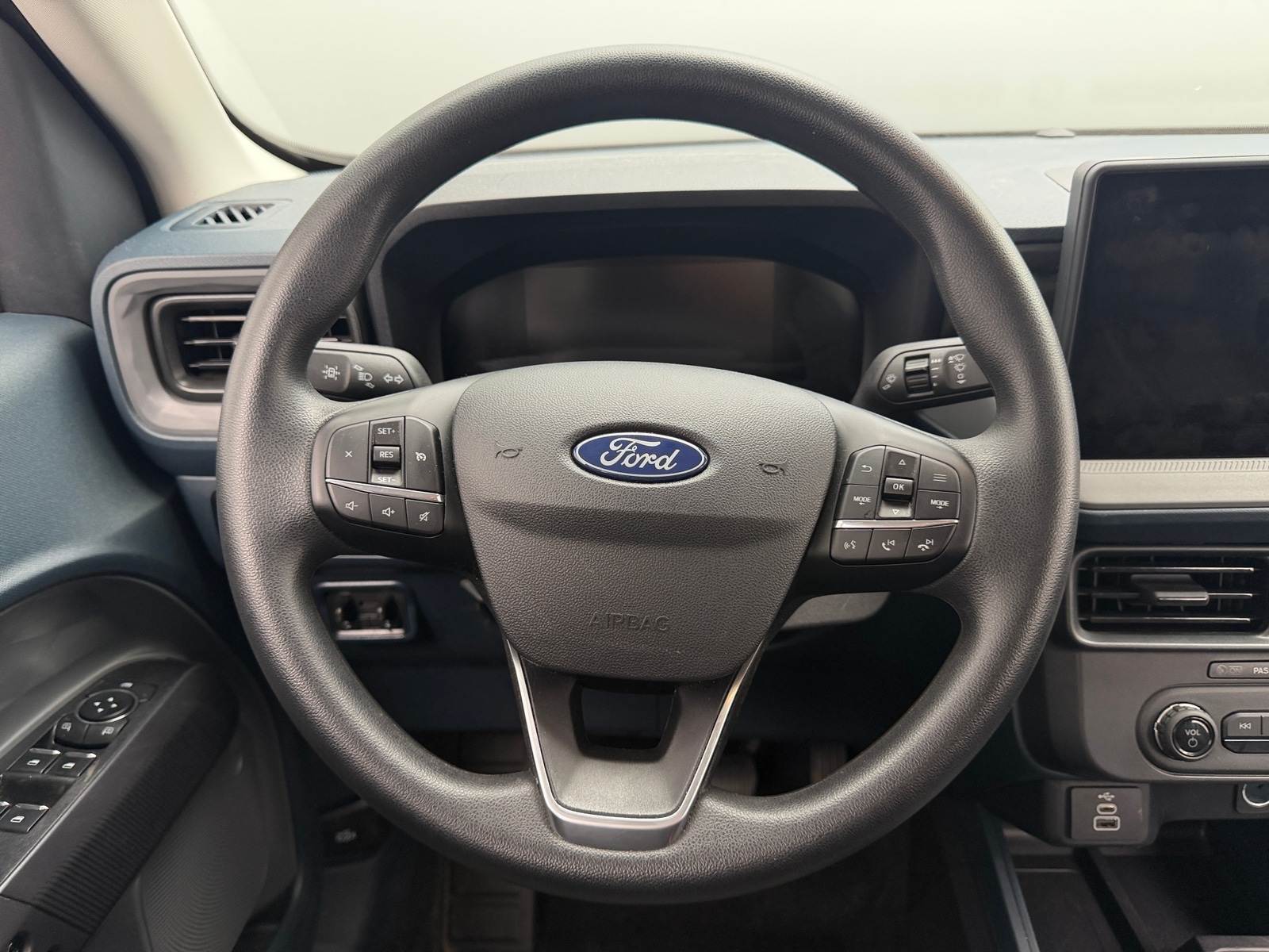 Thumbnail: 2025 Ford Maverick - 5