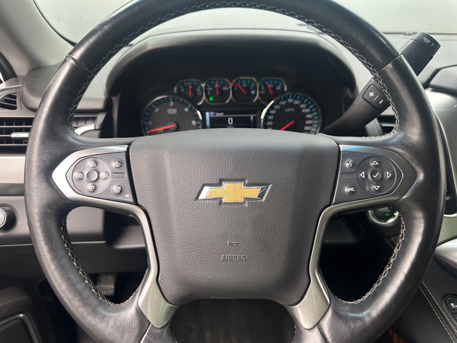 Thumbnail: 2016 Chevrolet Tahoe - 4