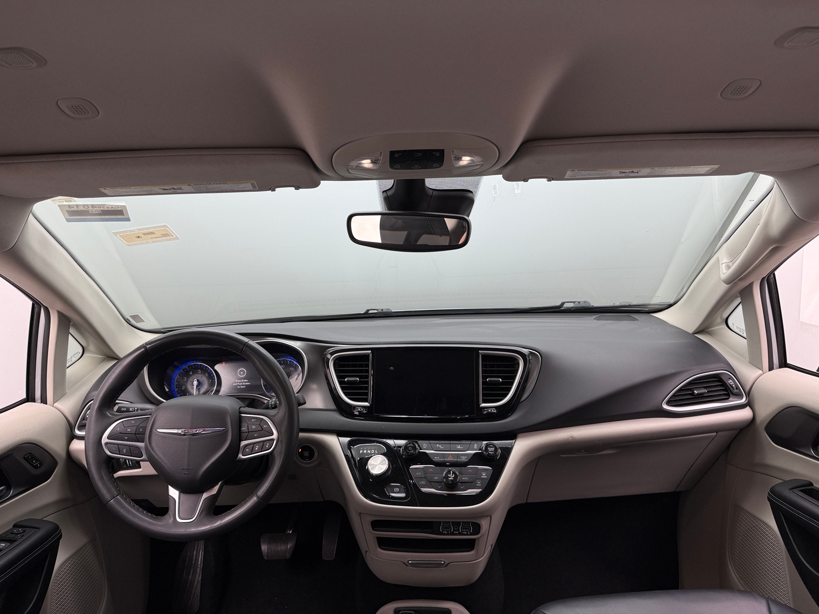Thumbnail: 2023 Chrysler Pacifica - 2