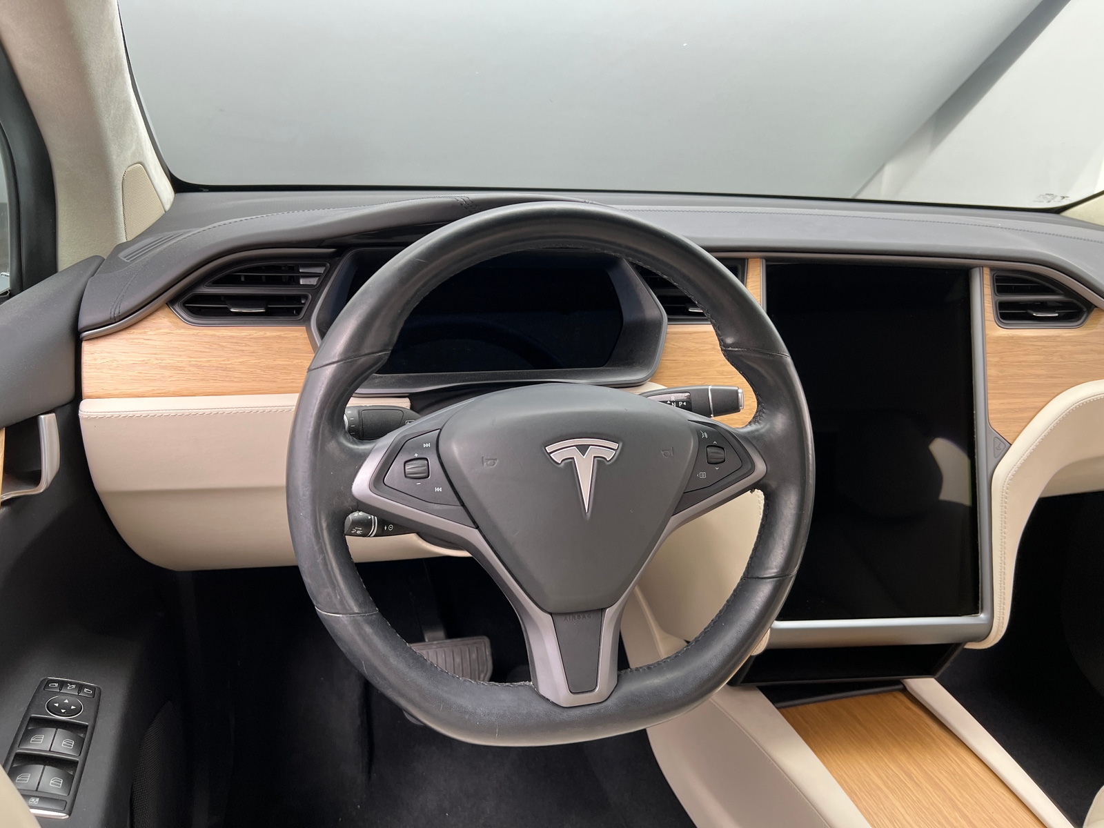 Thumbnail: 2018 Tesla Model X - 4