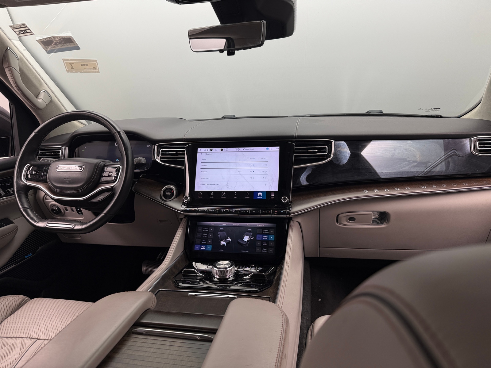 Thumbnail: 2022 Jeep Grand Wagoneer - 2