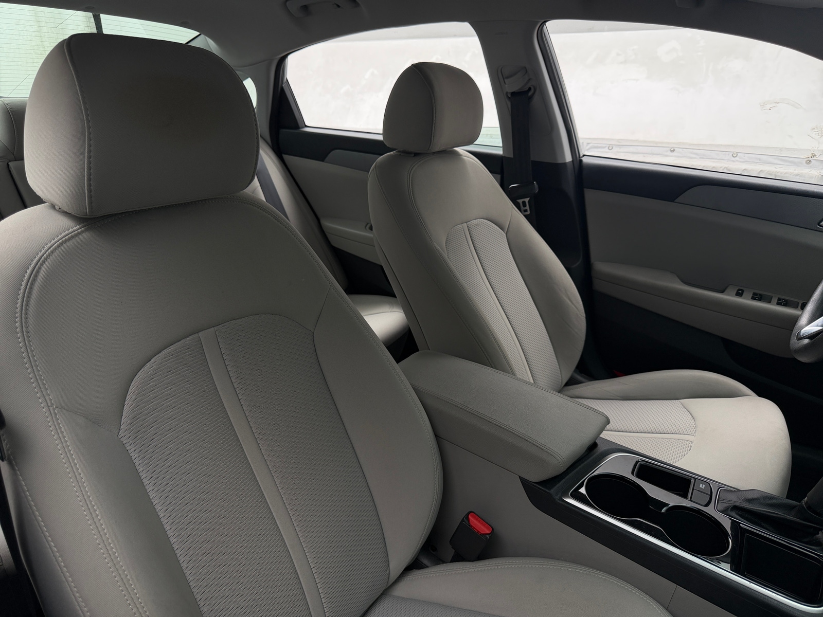 Thumbnail: 2019 Hyundai Sonata - 2
