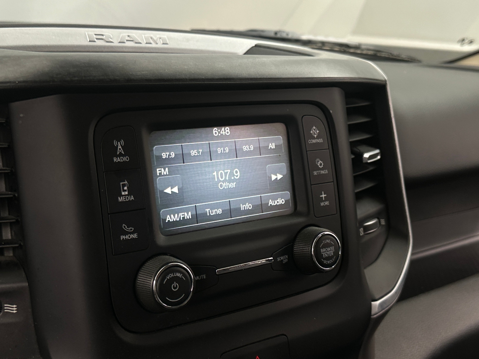 Thumbnail: 2019 RAM 1500 - 4