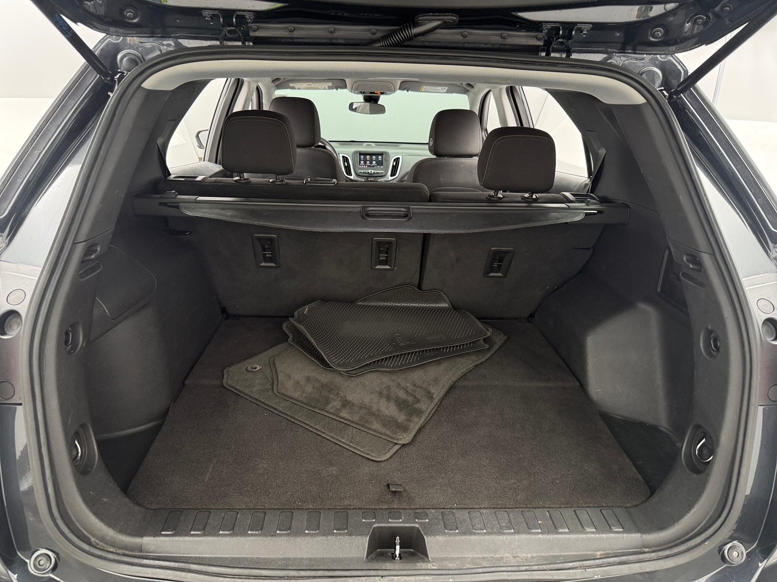 Thumbnail: 2023 Chevrolet Equinox - 7