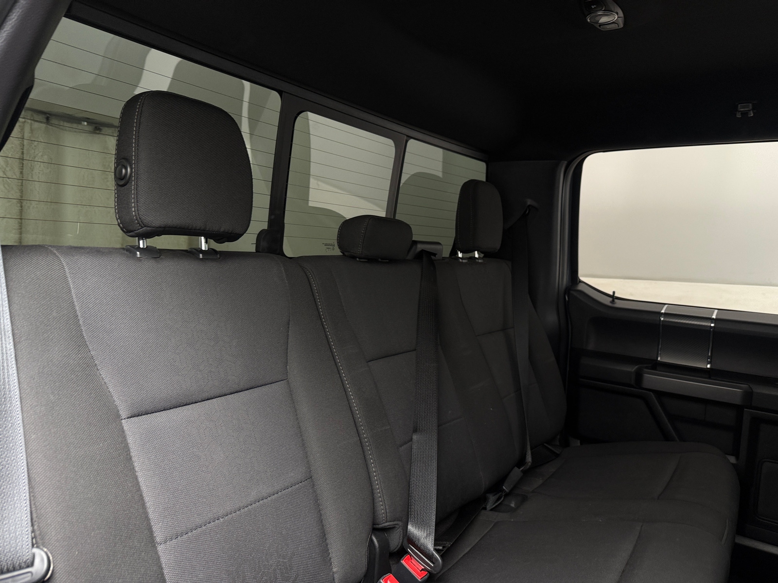 Thumbnail: 2019 Ford Econoline - 6