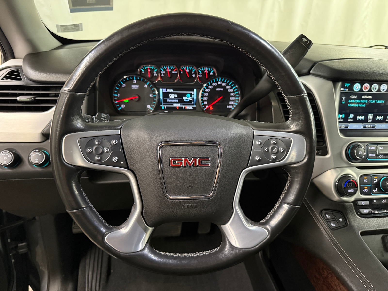 Thumbnail: 2019 GMC Yukon - 4