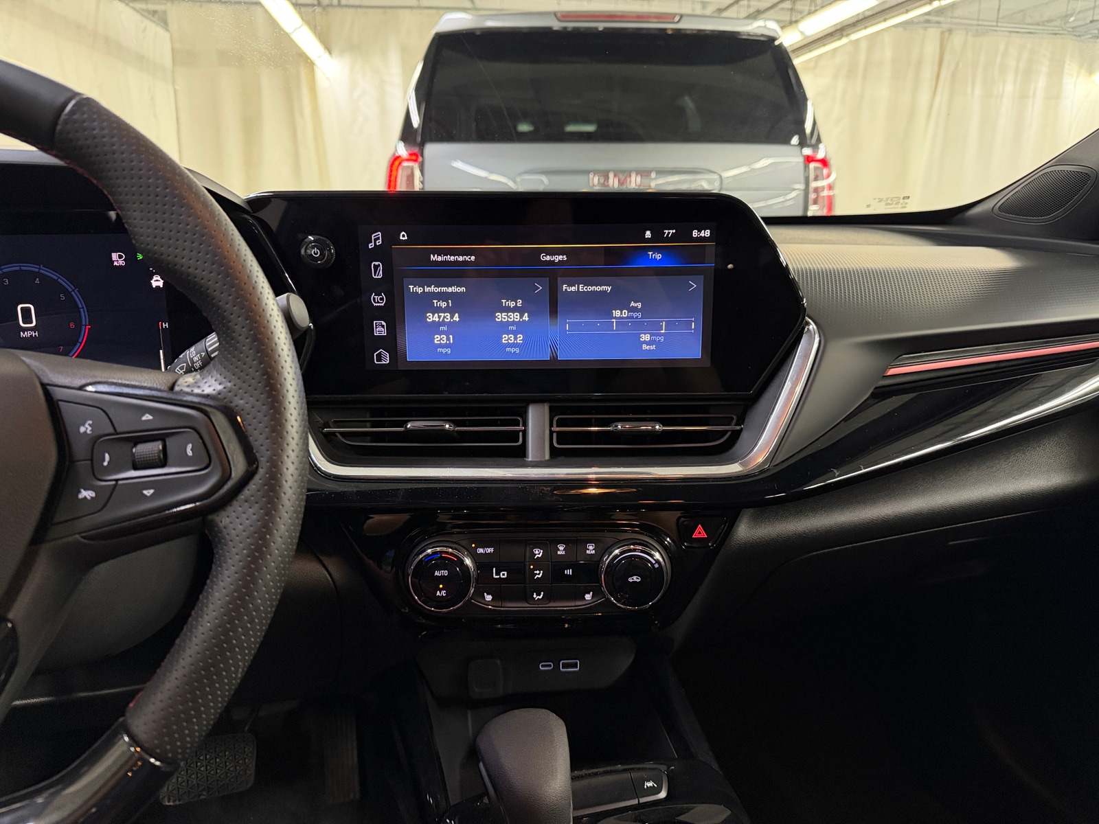 Thumbnail: 2024 Chevrolet Trax - 3