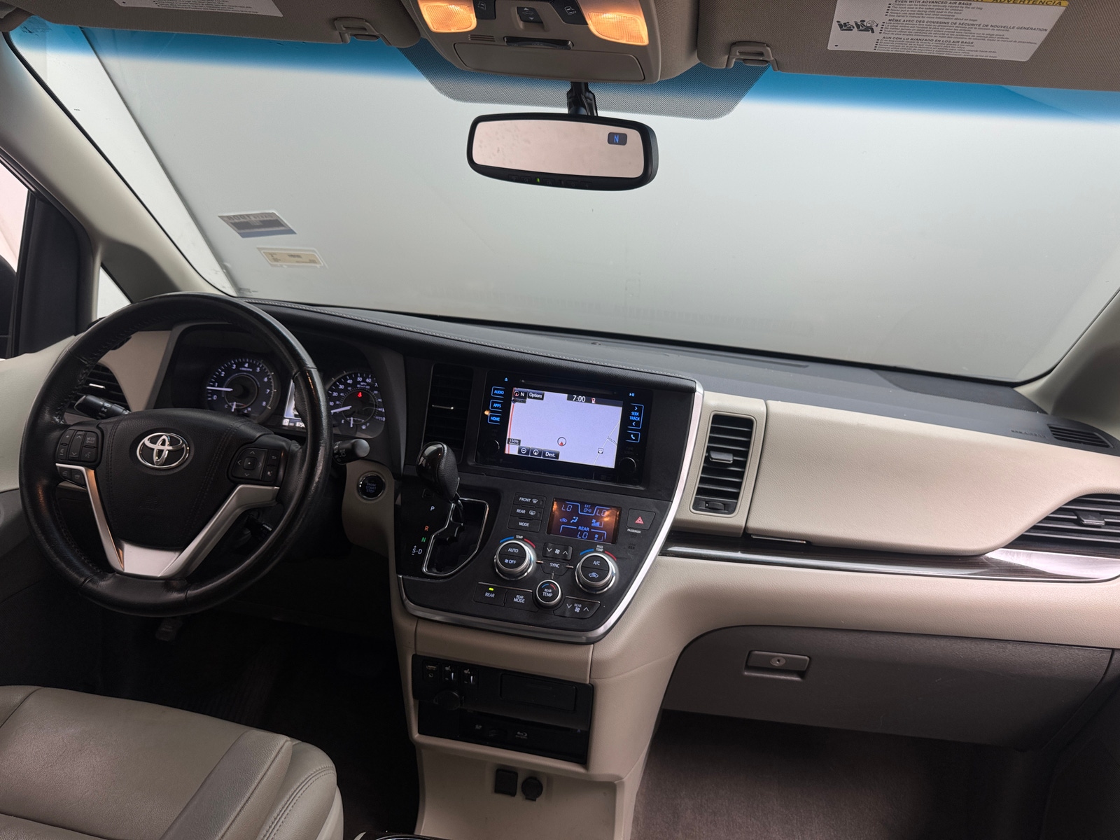 Thumbnail: 2015 Toyota Sienna - 2