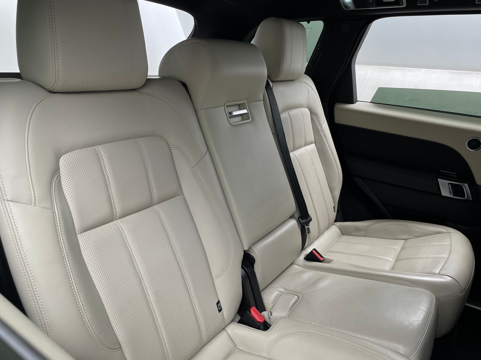 Thumbnail: 2021 Land Rover Range Rover Sport - 5